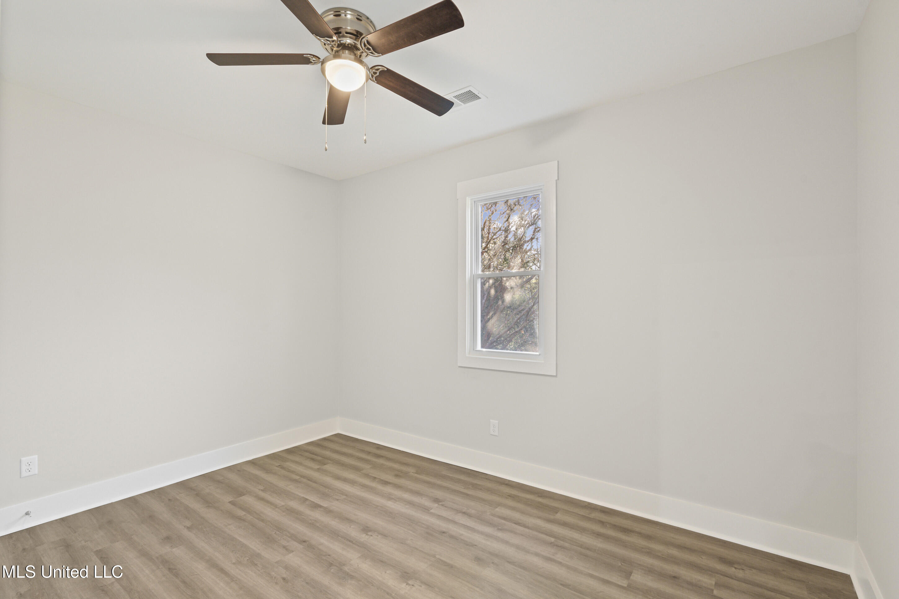 147 Crockett Road Property Photo 15