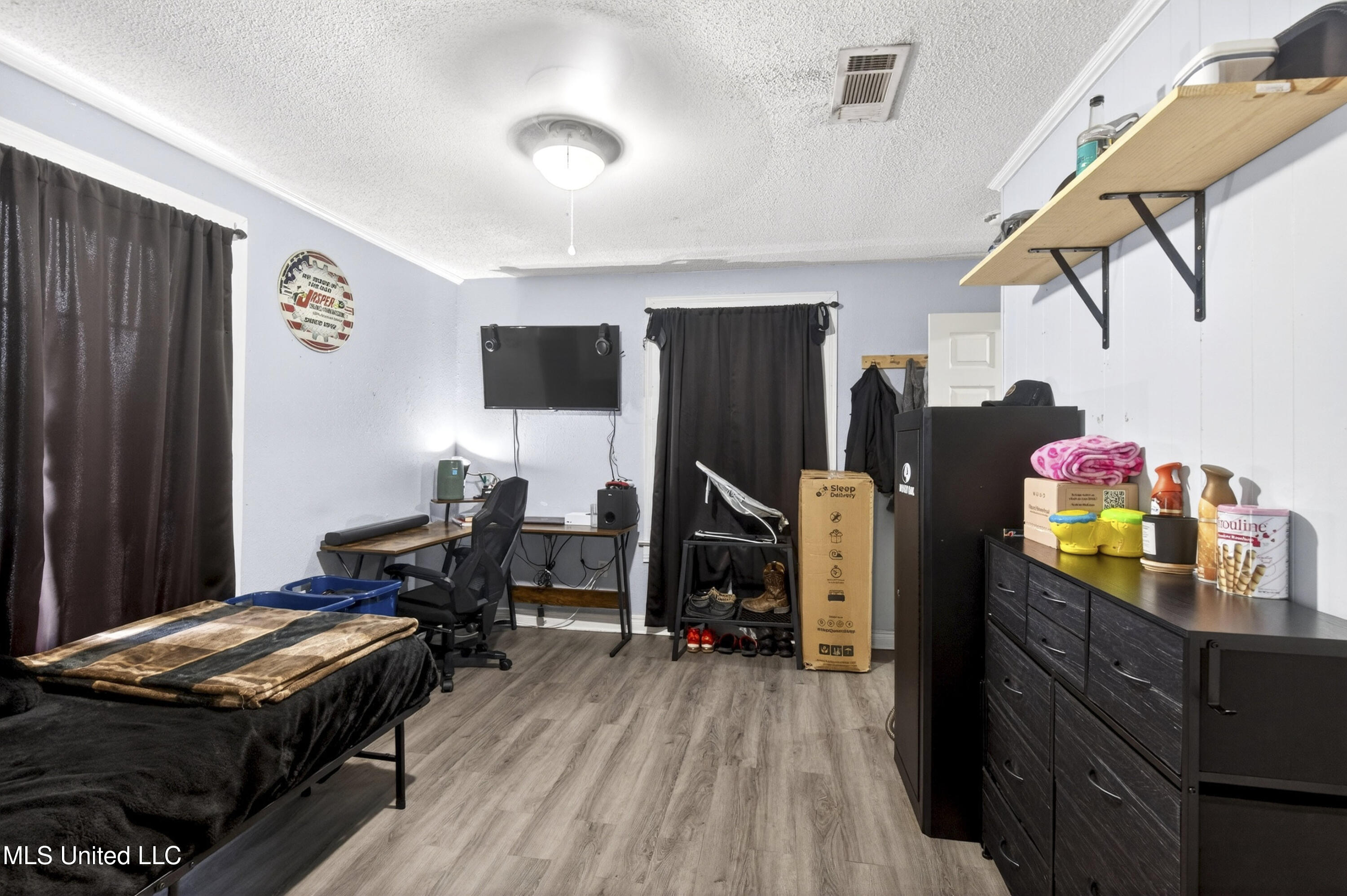 7621 Elder Ferry Road Property Photo 17