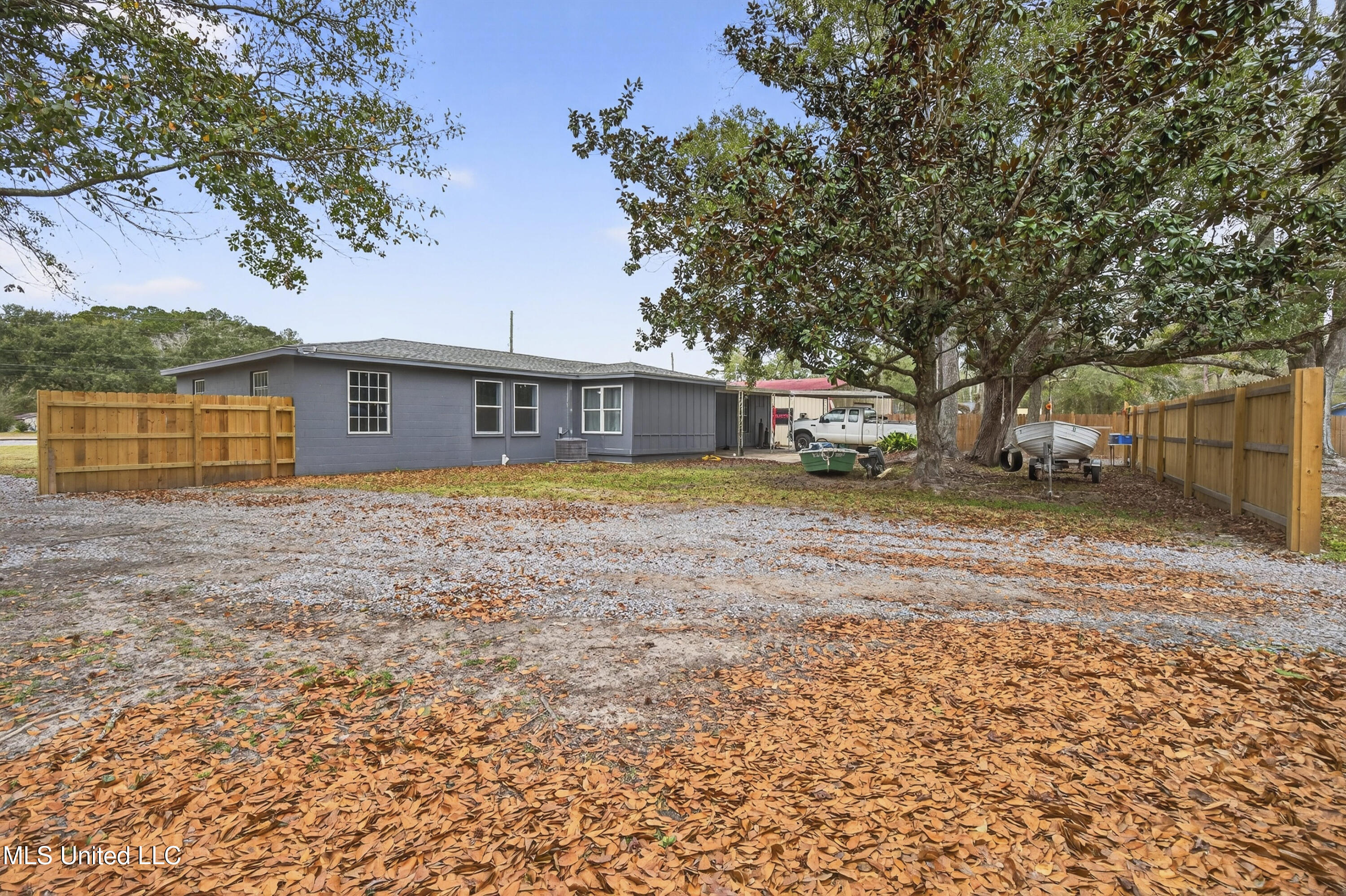 7621 Elder Ferry Road Property Photo 32