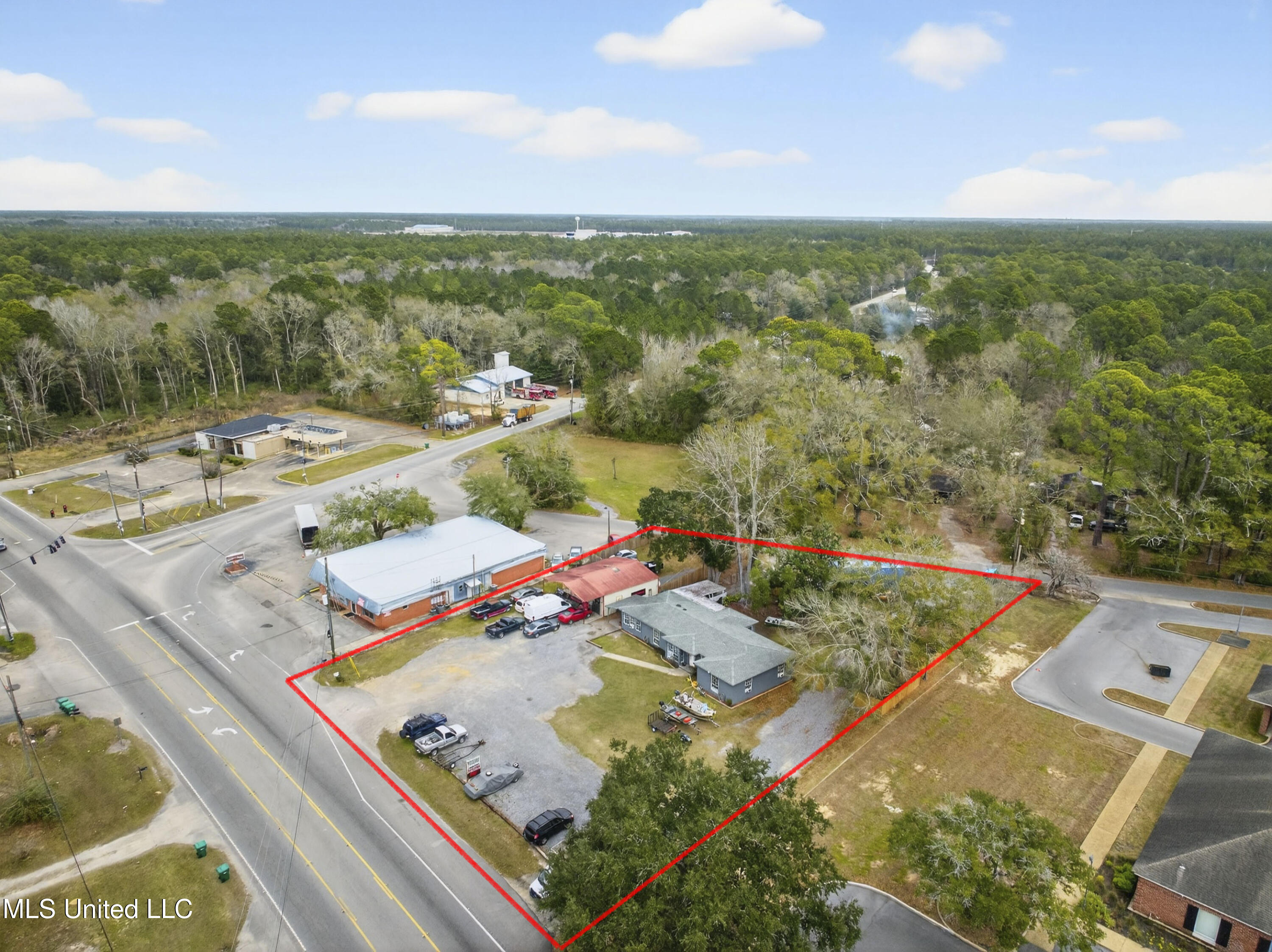 7621 Elder Ferry Road Property Photo 37