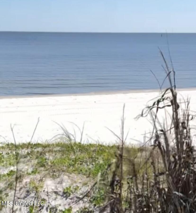 1602 Beach Boulevard Property Photo 6