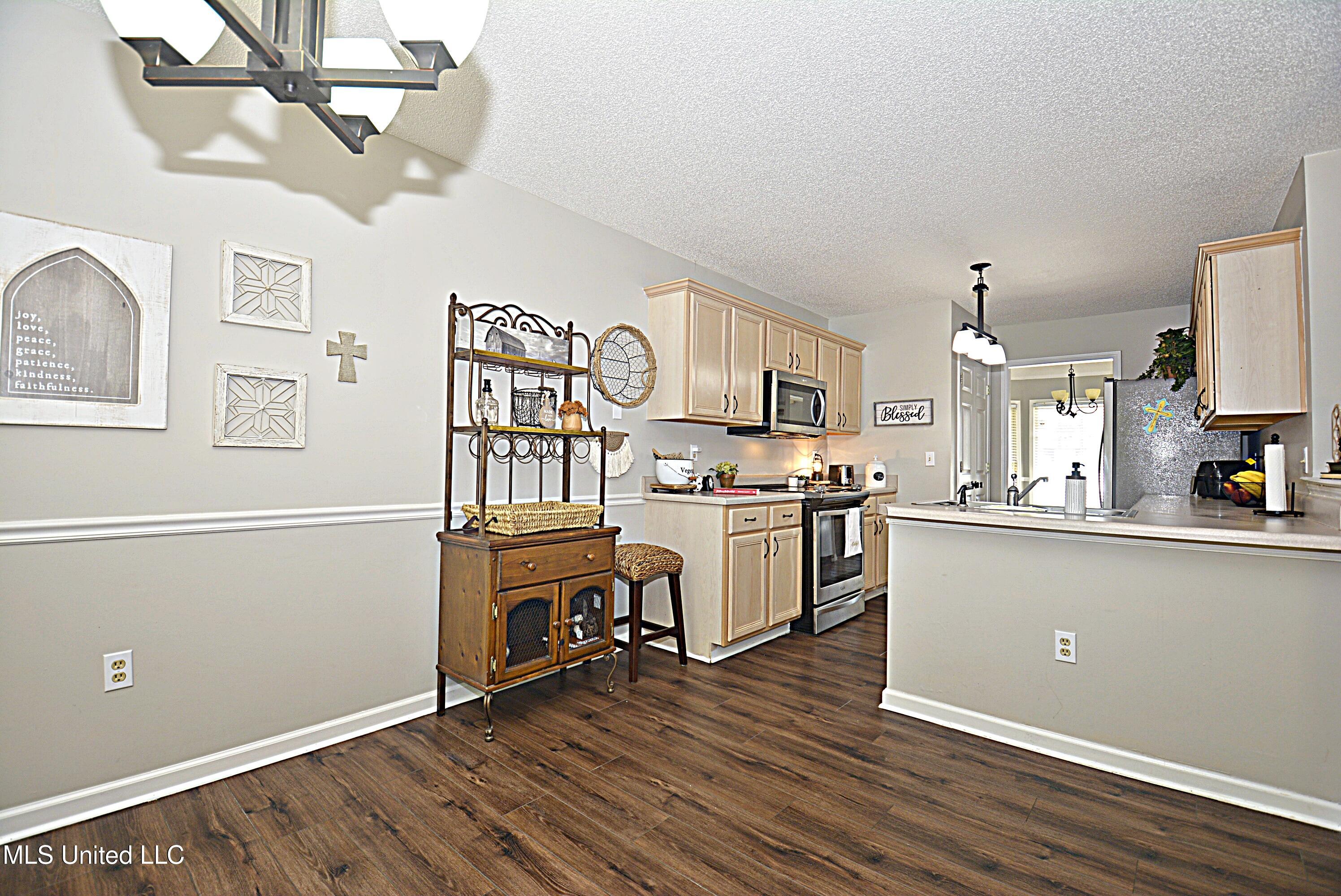 6363 Cheyenne Drive Property Photo 16
