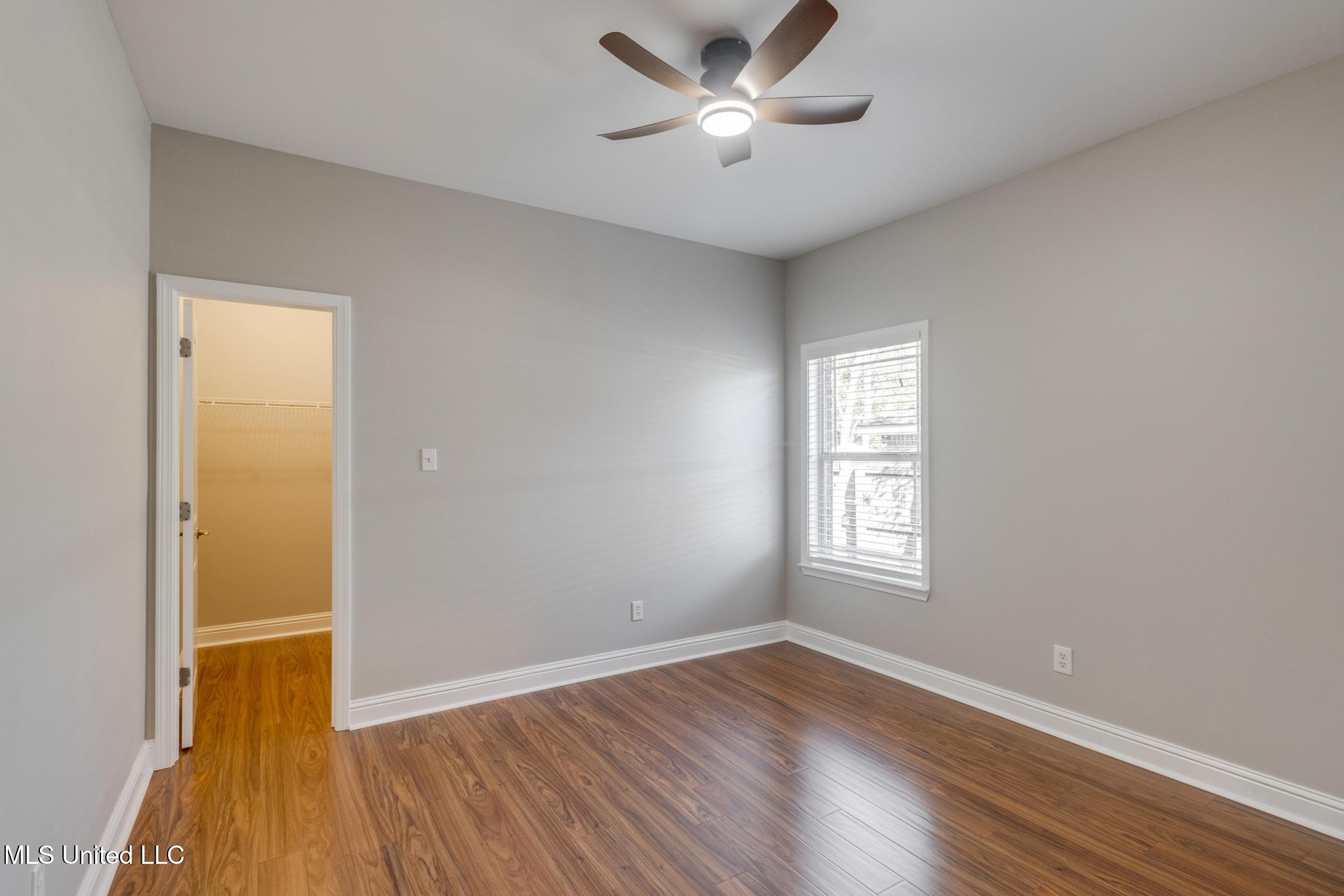 14048 Fox Hill Drive Property Photo 17