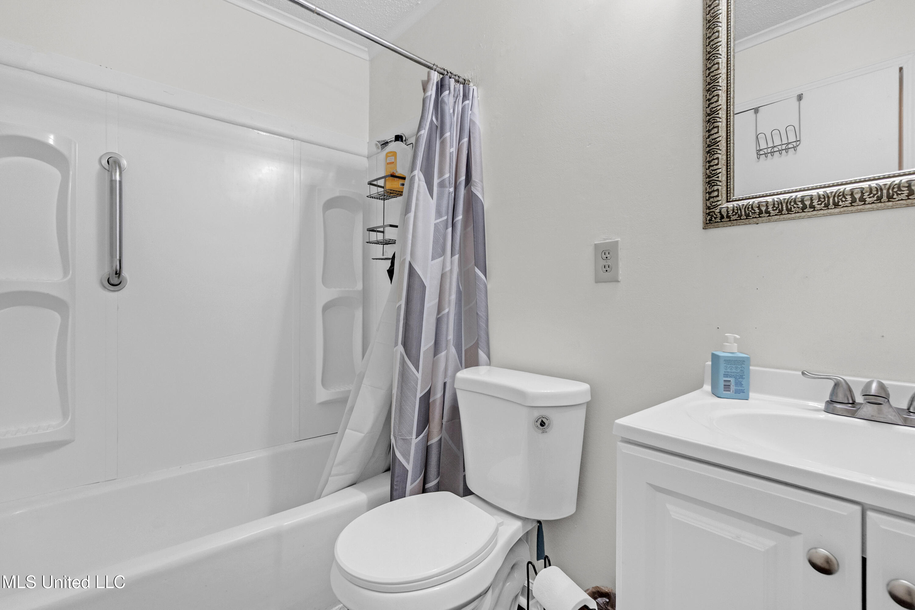 659 Cottrell Avenue Property Photo 8