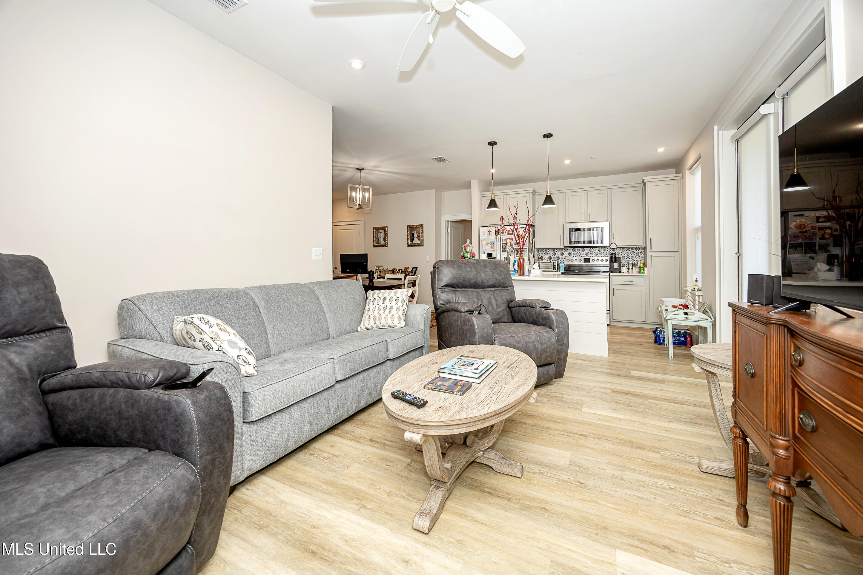 2501 Bienville Boulevard Property Photo 8