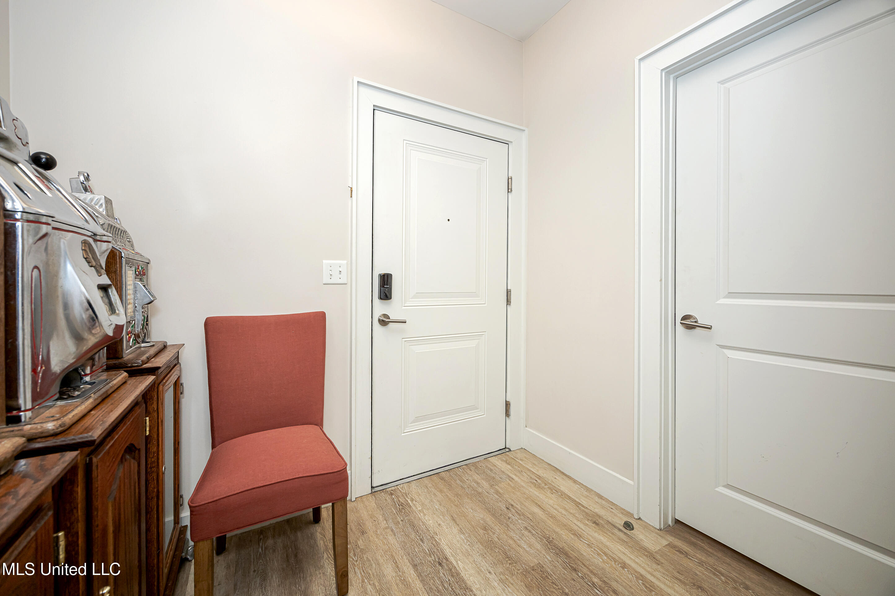 2501 Bienville Boulevard Property Photo 11
