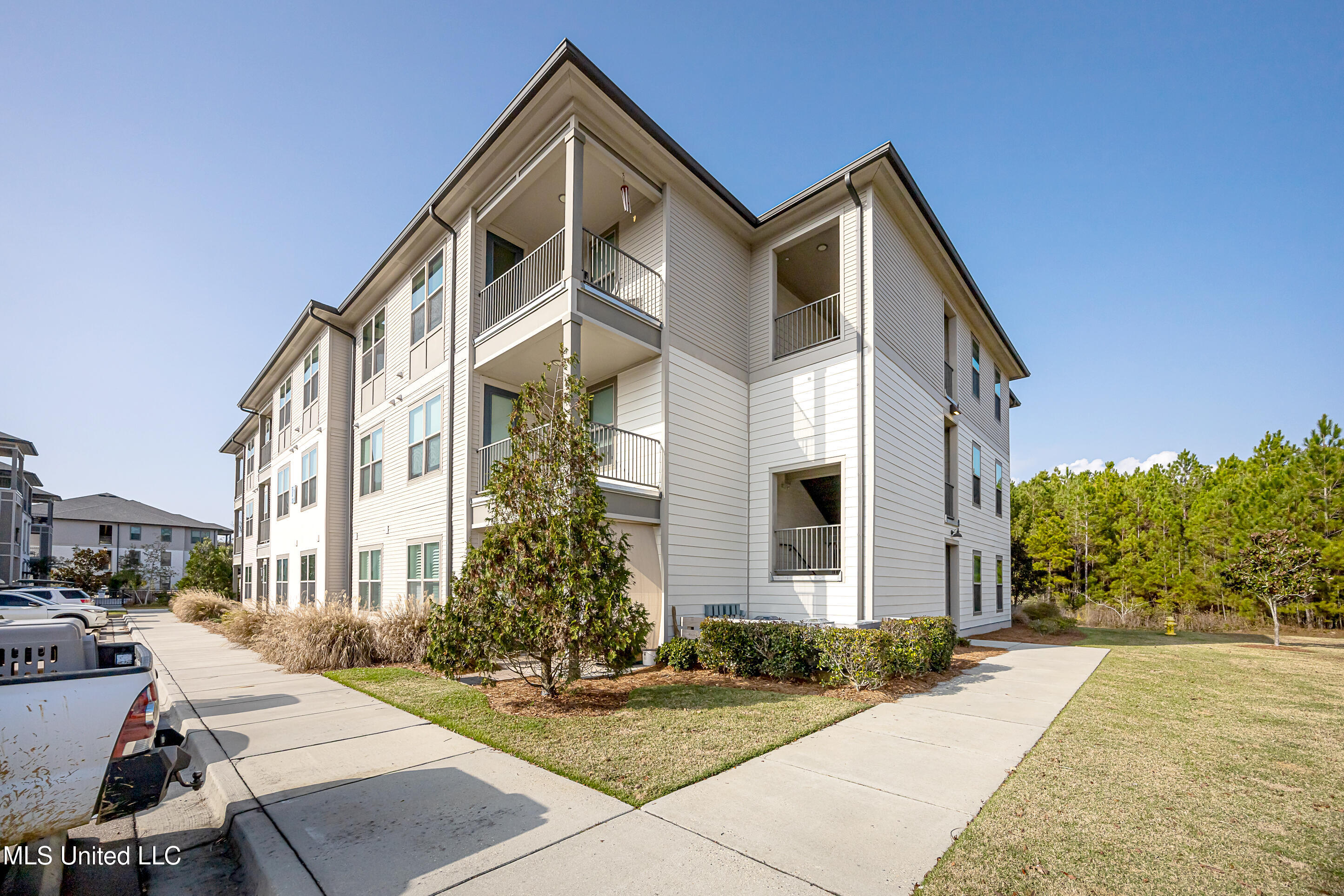 2501 Bienville Boulevard Property Photo 28