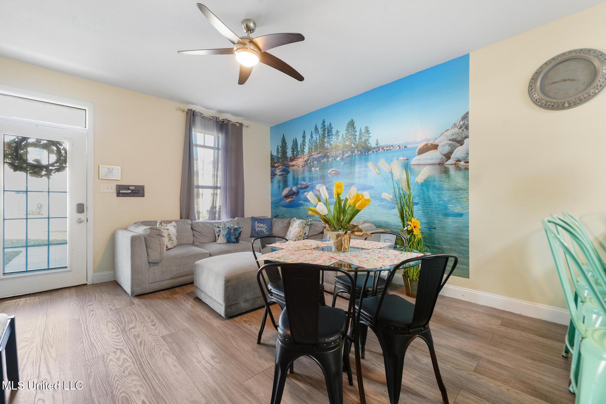 1171 Century Oaks Drive Property Photo 8
