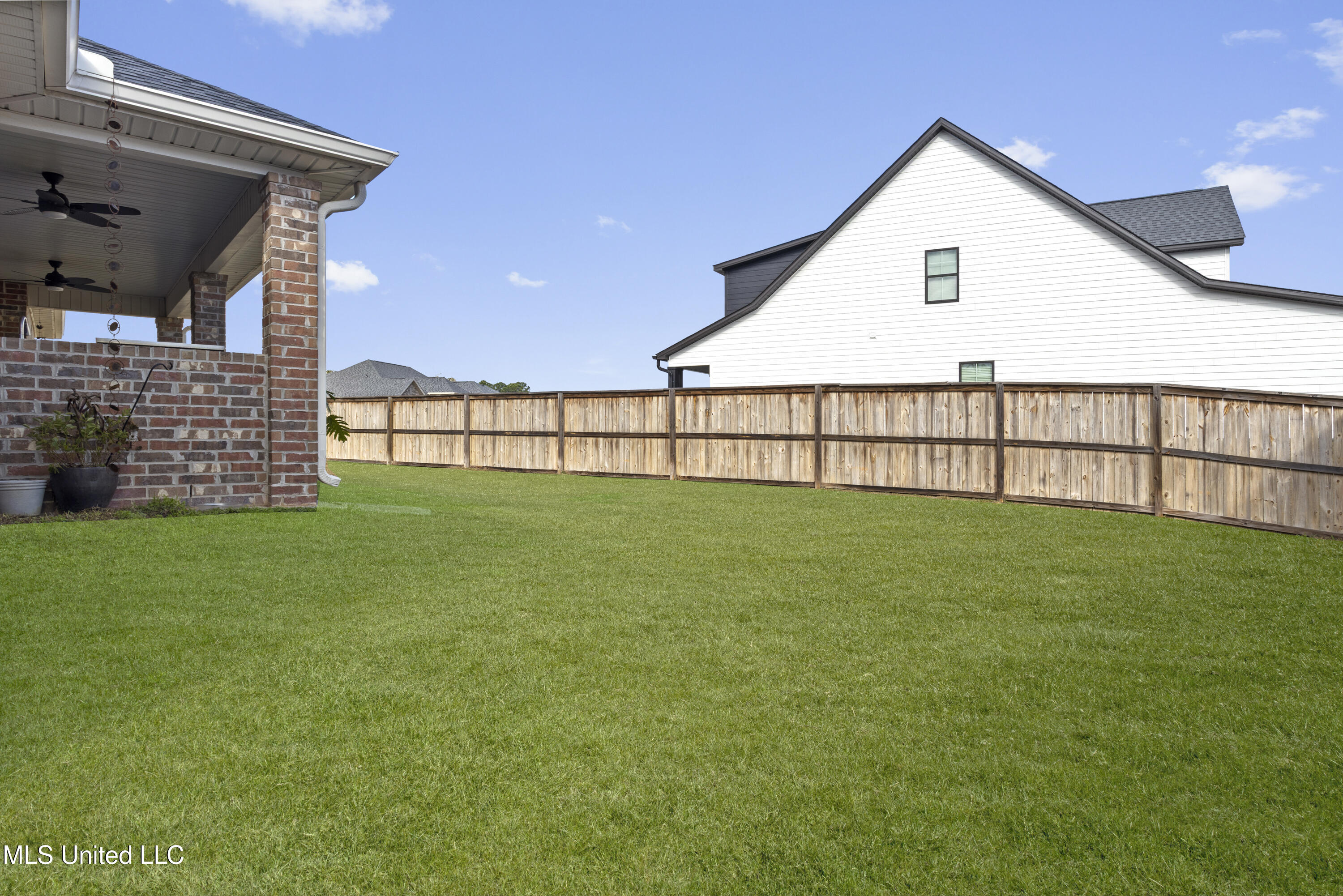 16908 W Landon Green Drive Property Photo 39