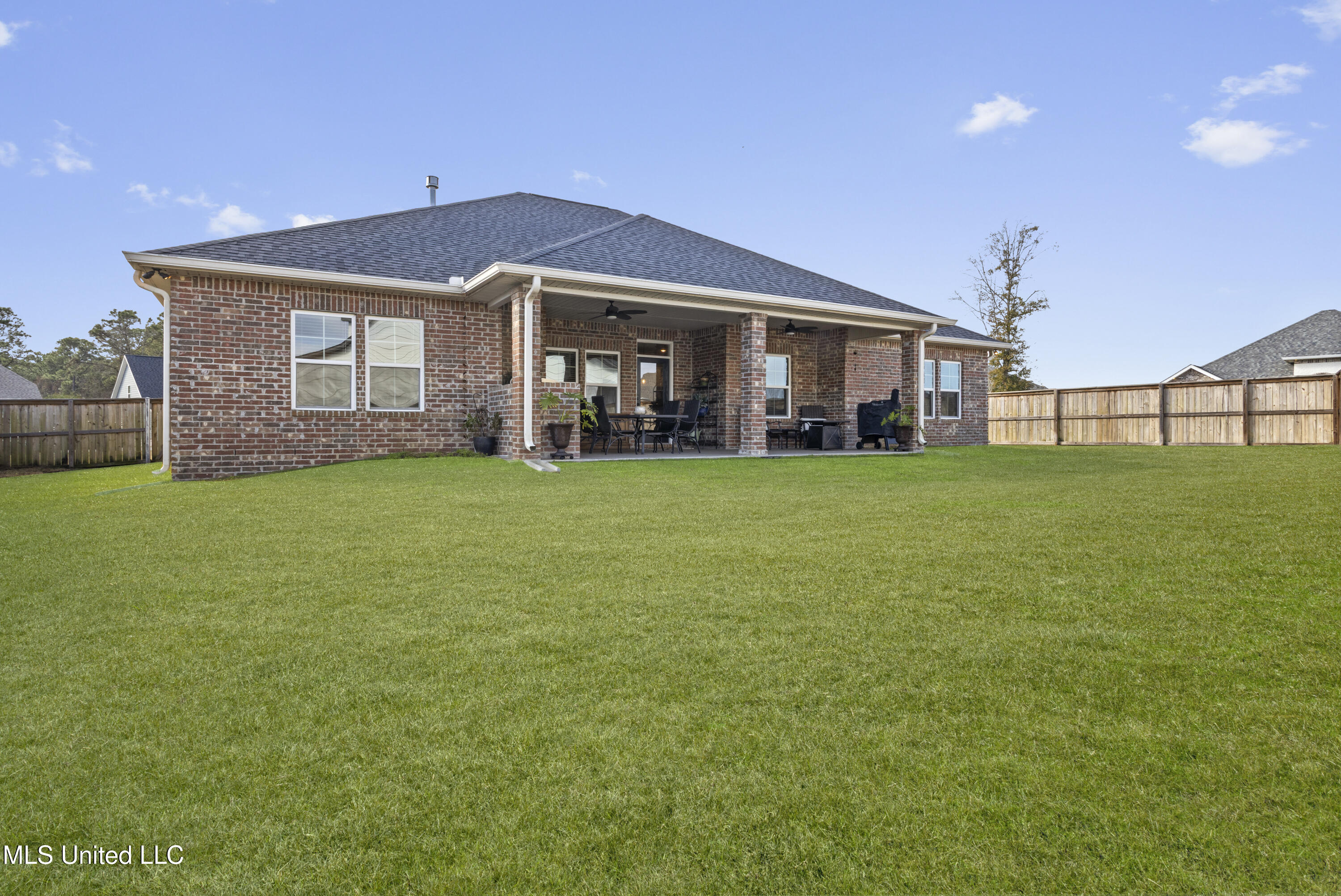 16908 W Landon Green Drive Property Photo 40