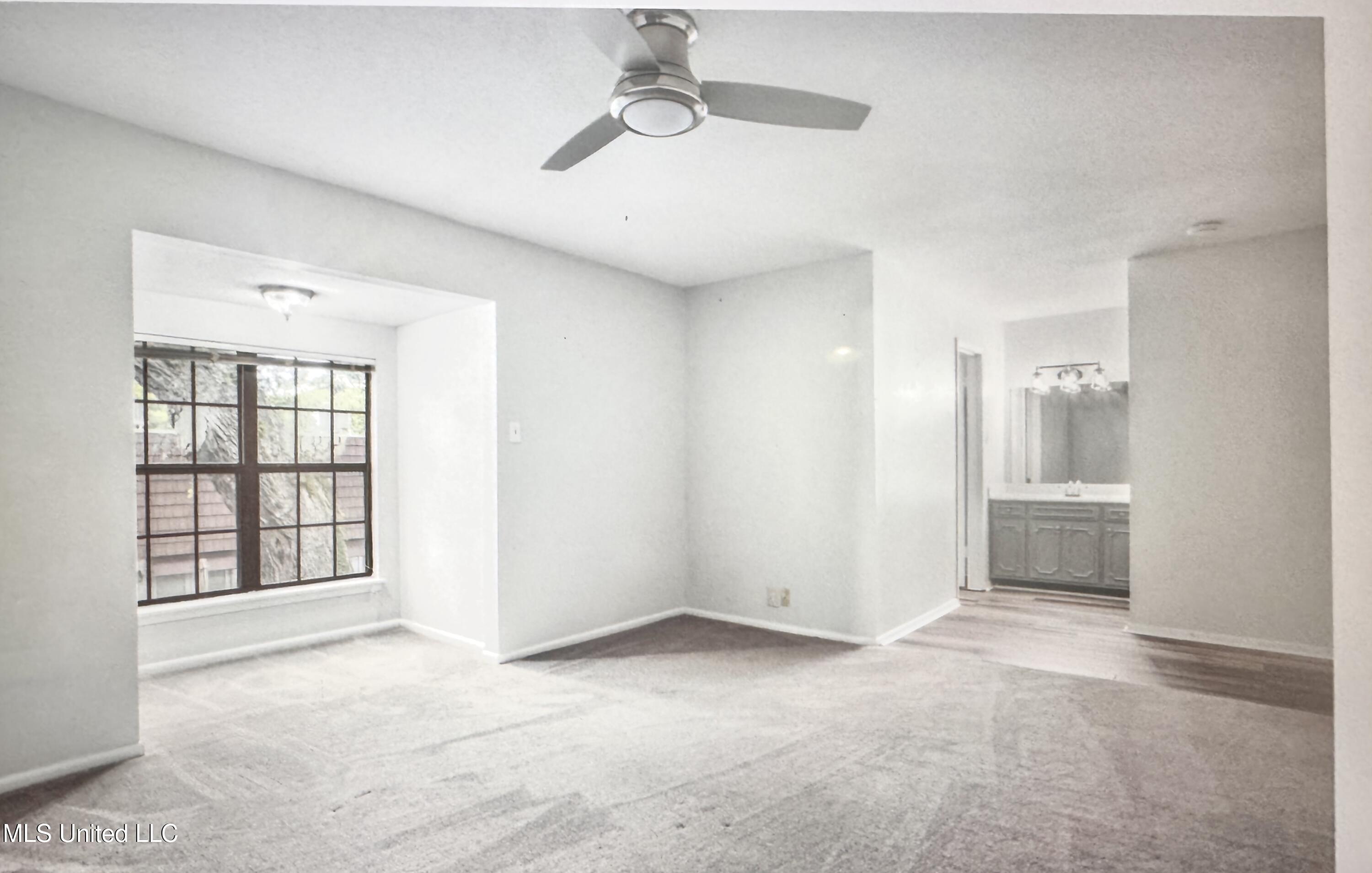 527 Front Beach Drive Property Photo 12