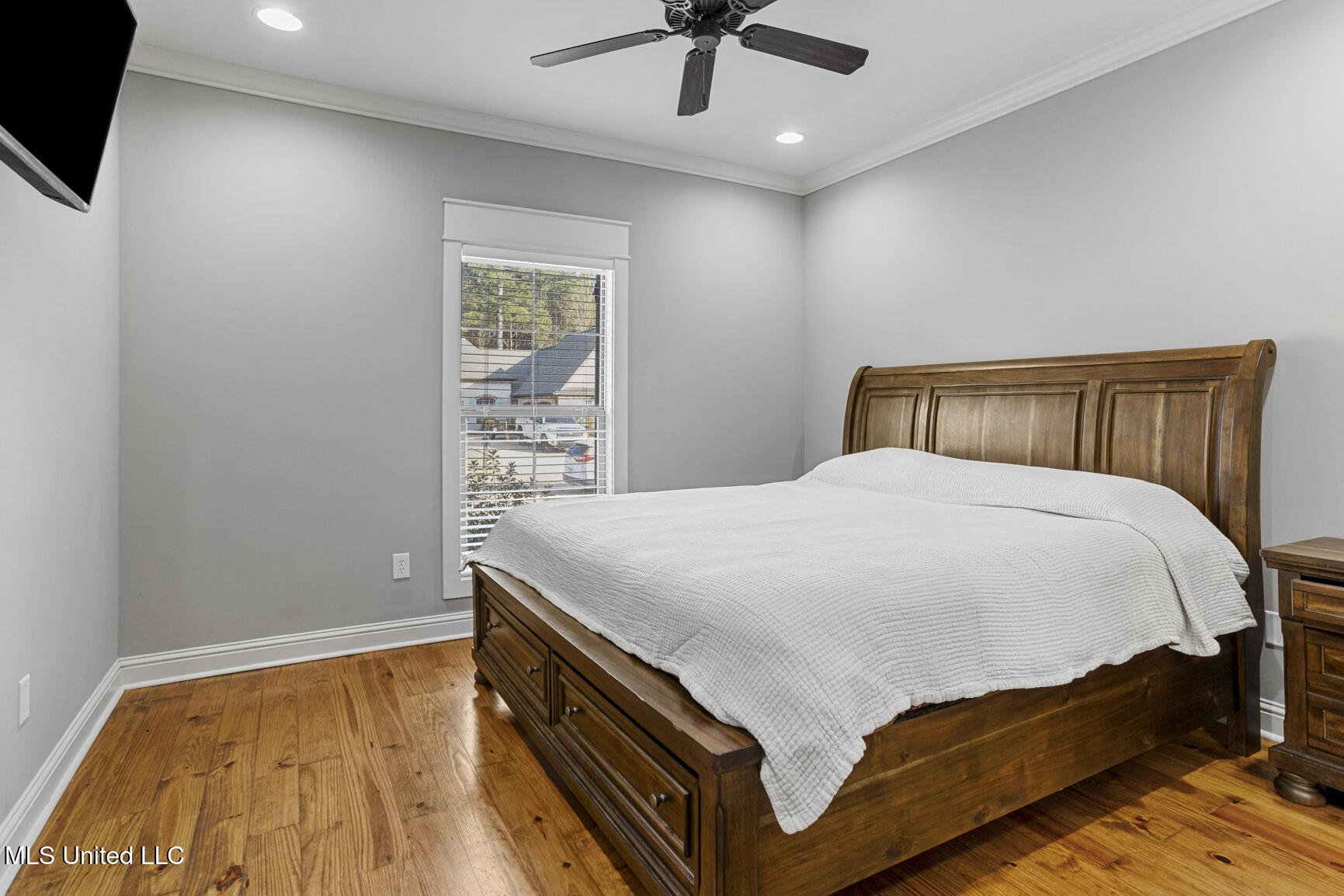 213 Wellington Way Property Photo 25