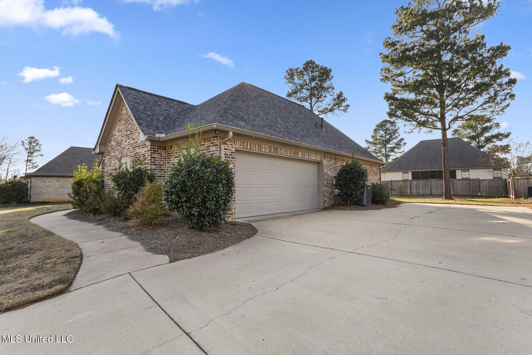 213 Wellington Way Property Photo 31