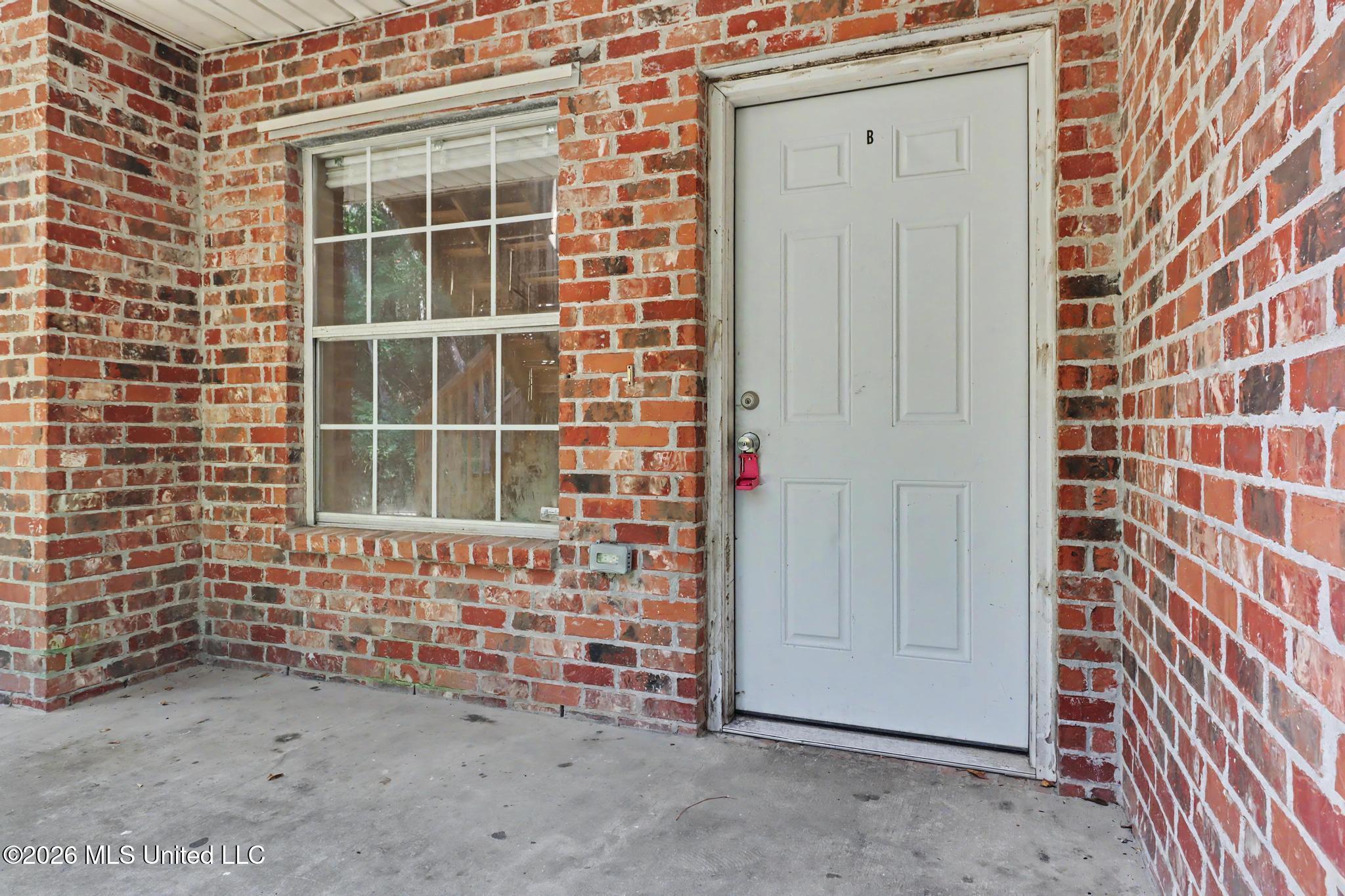 3008 50th Avenue Property Photo 2