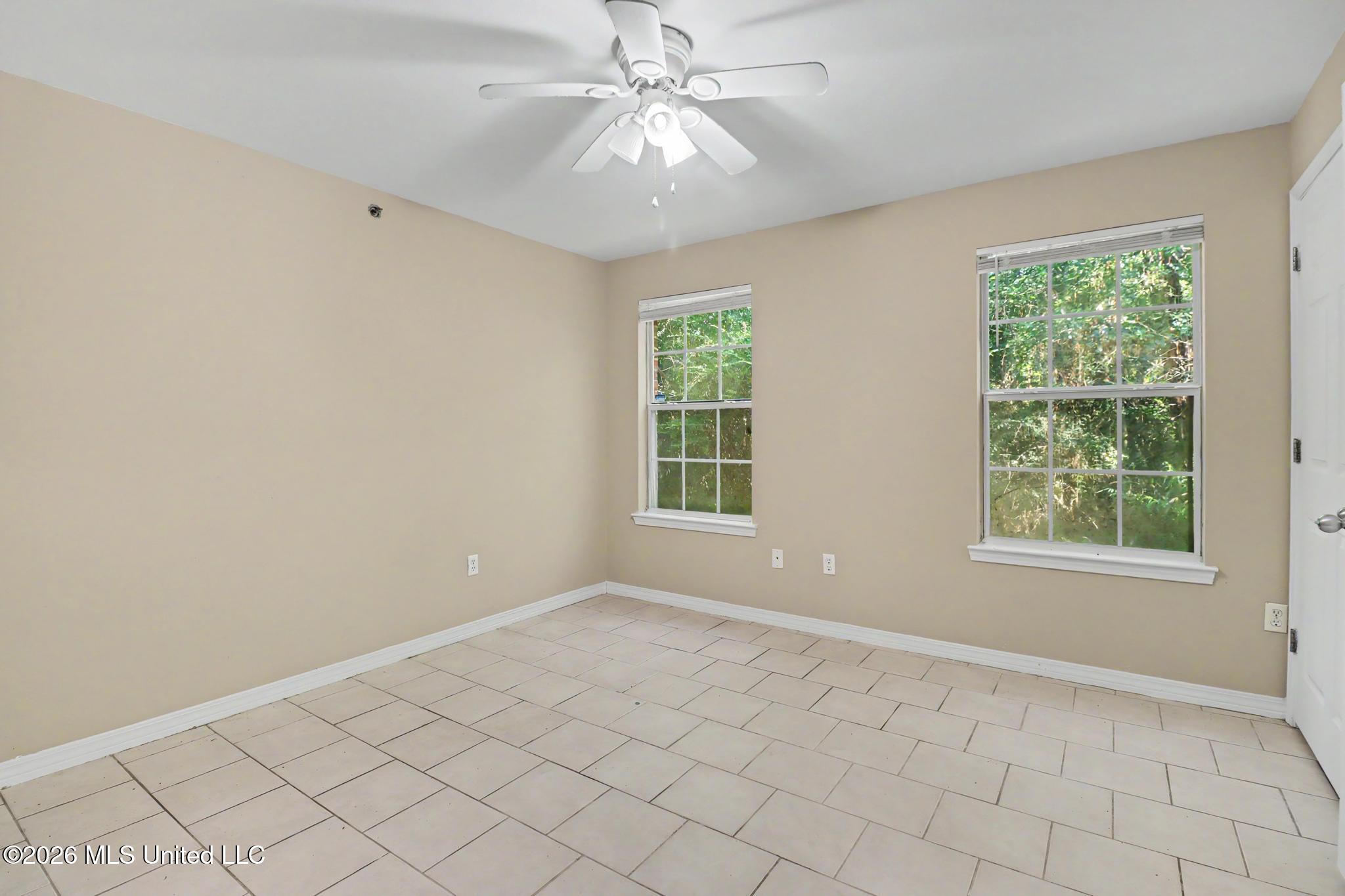 3008 50th Avenue Property Photo 12