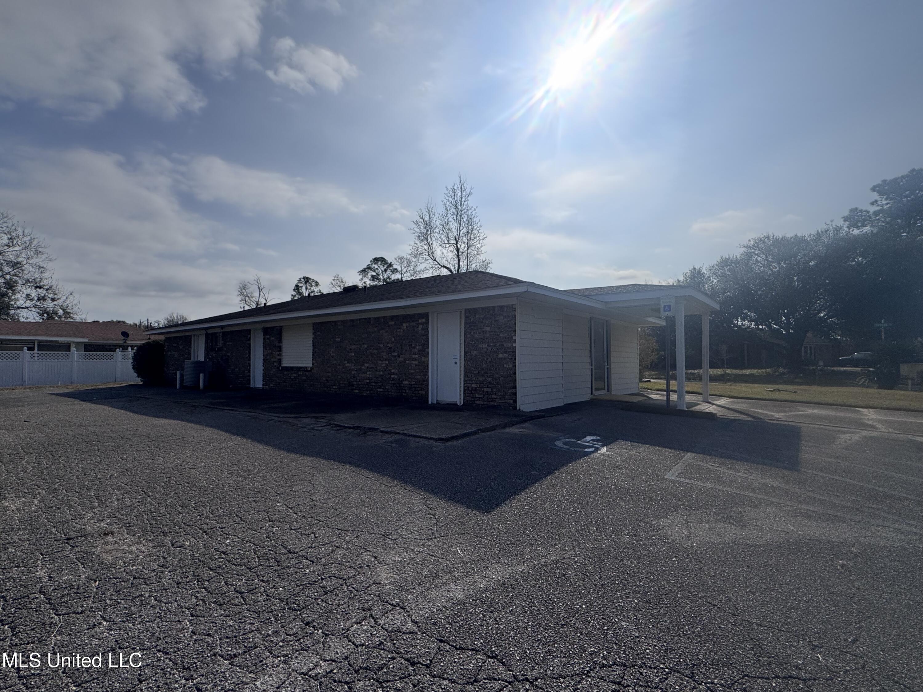 130 Darran Street Property Photo 6