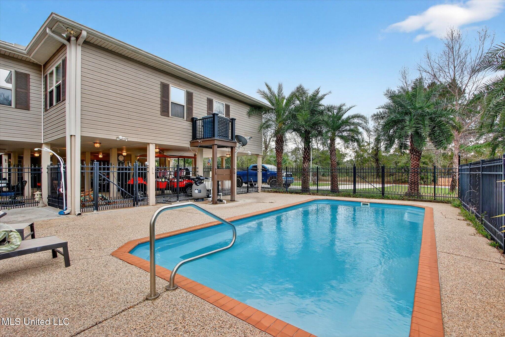 2104 Mole Drive Property Photo 3