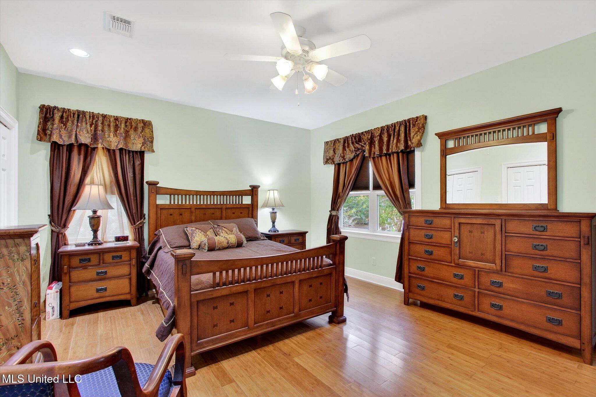 2104 Mole Drive Property Photo 20