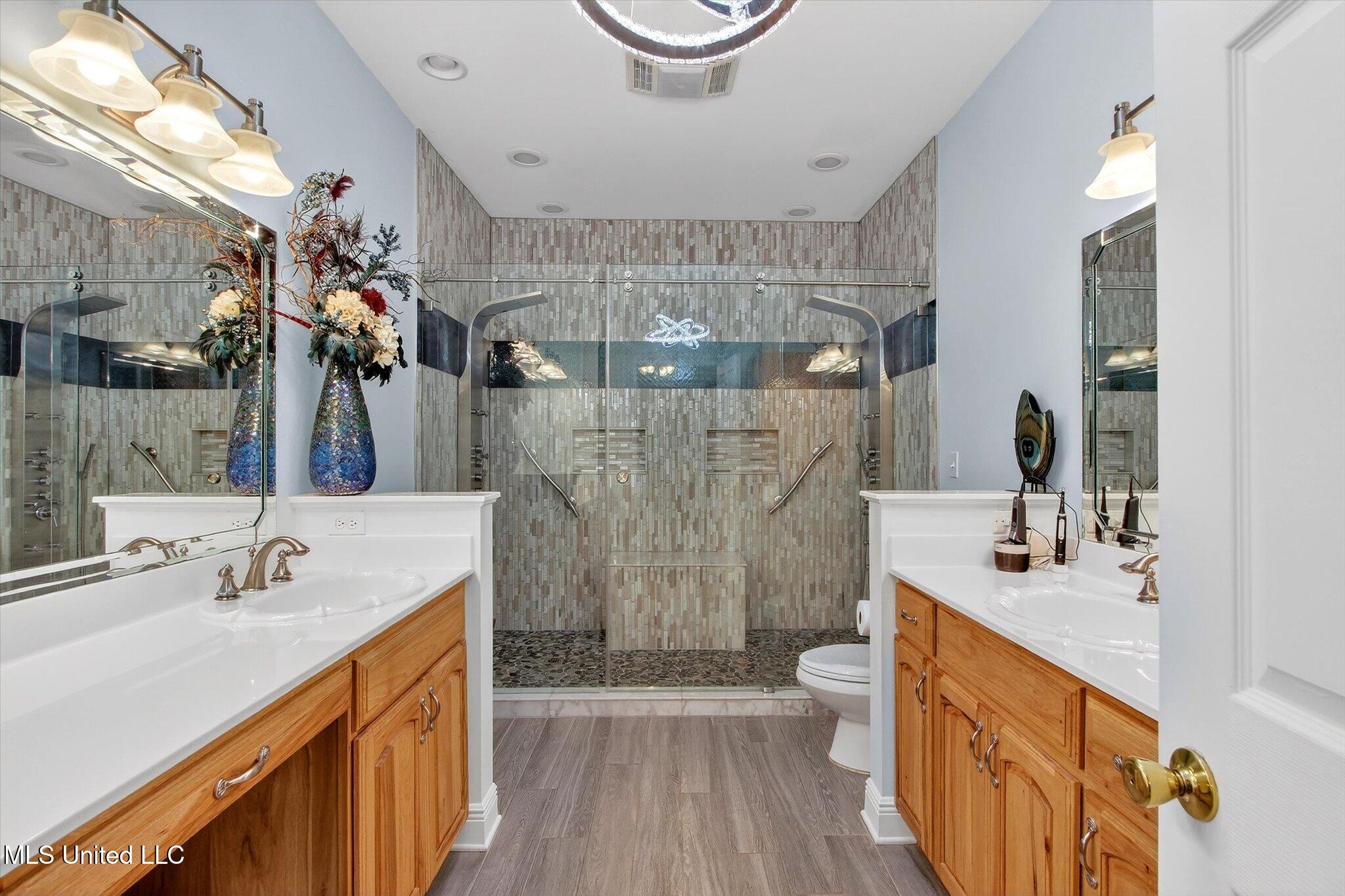 2104 Mole Drive Property Photo 22