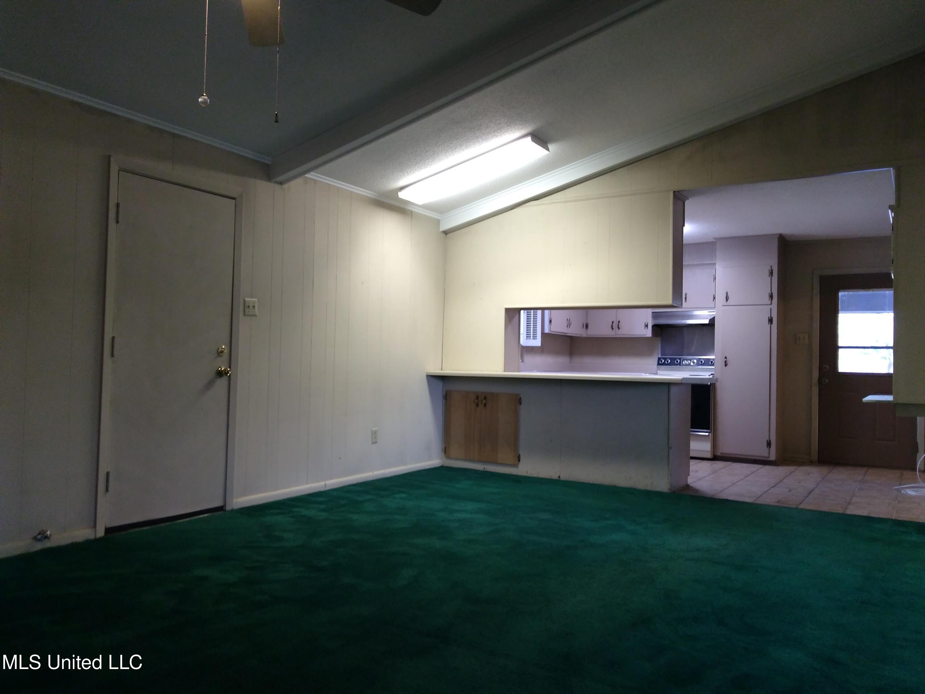 311 S Mac Arthur Circle Property Photo 20