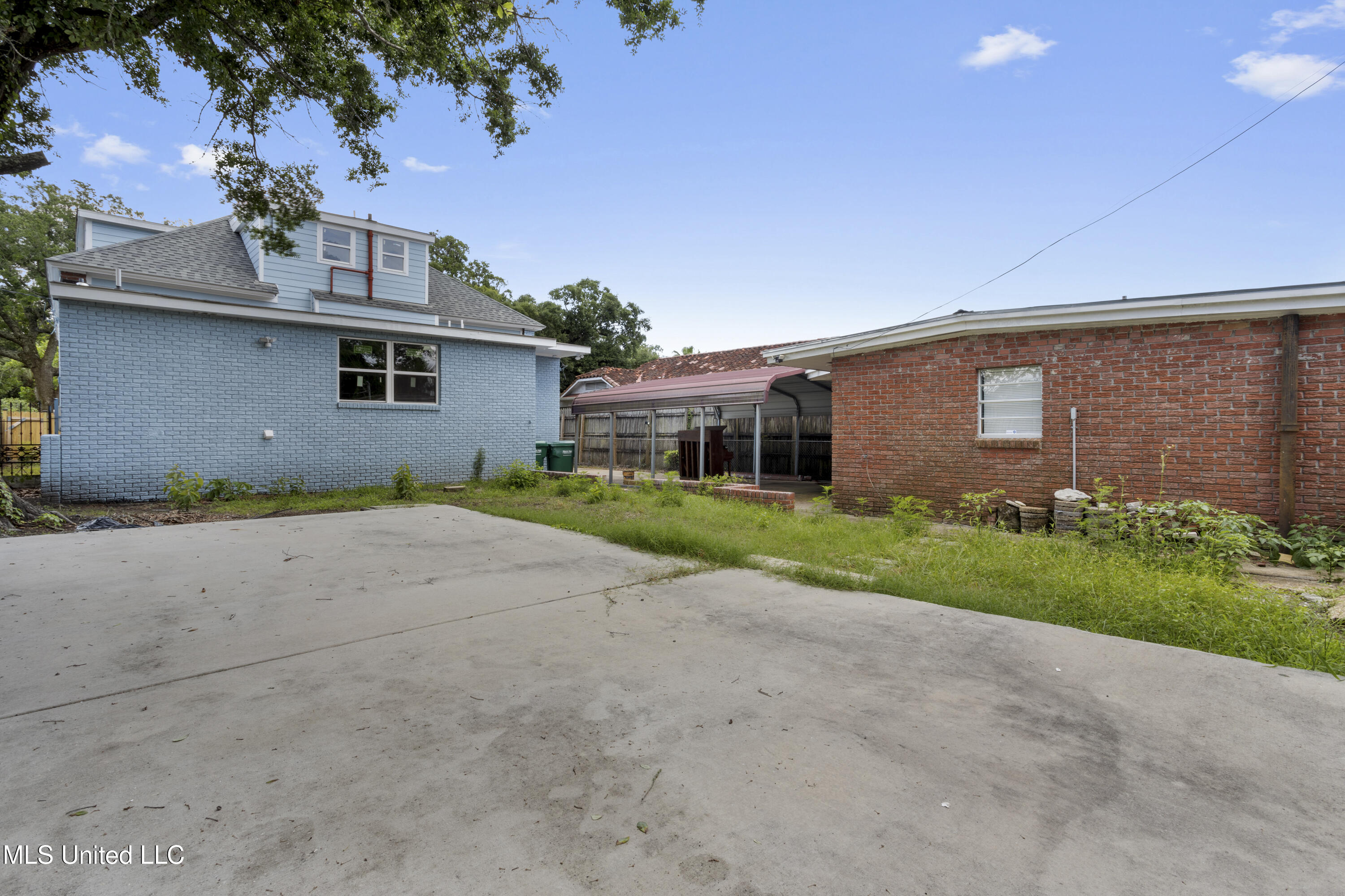 1015 38th Avenue Property Photo 17