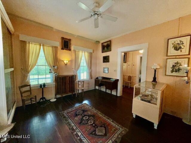 657 S Canal Street Property Photo 10