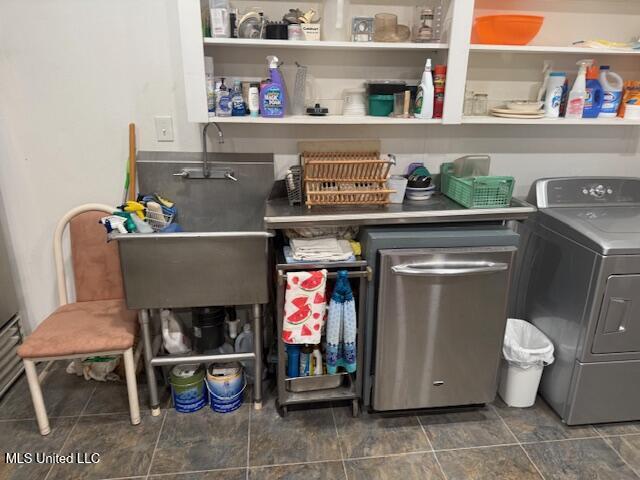 657 S Canal Street Property Photo 26