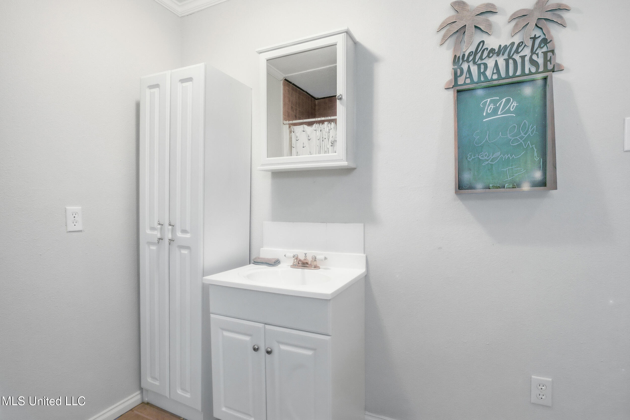 10064 Everest Street Property Photo 25