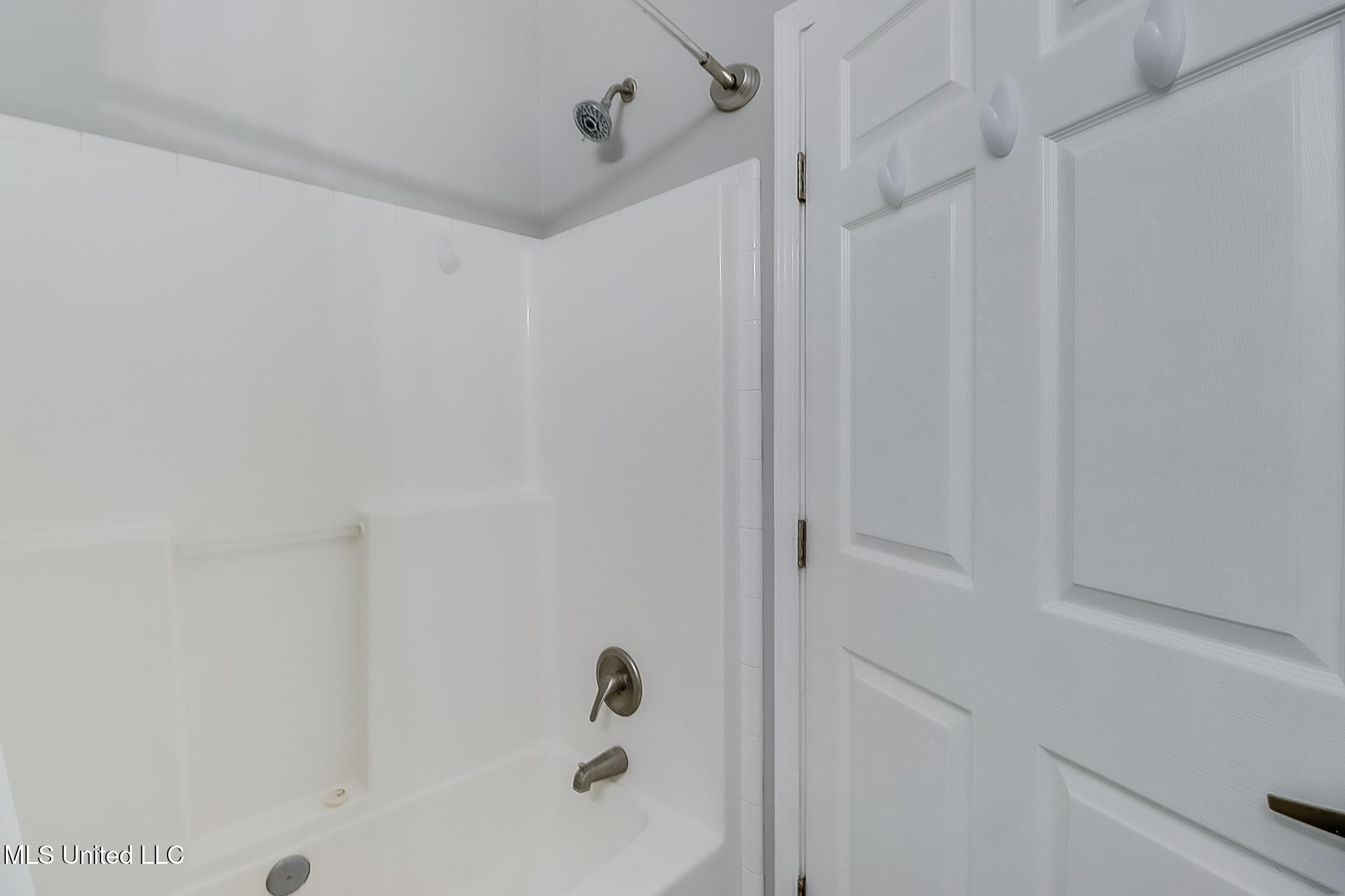 1515 E Beach Boulevard Property Photo 11