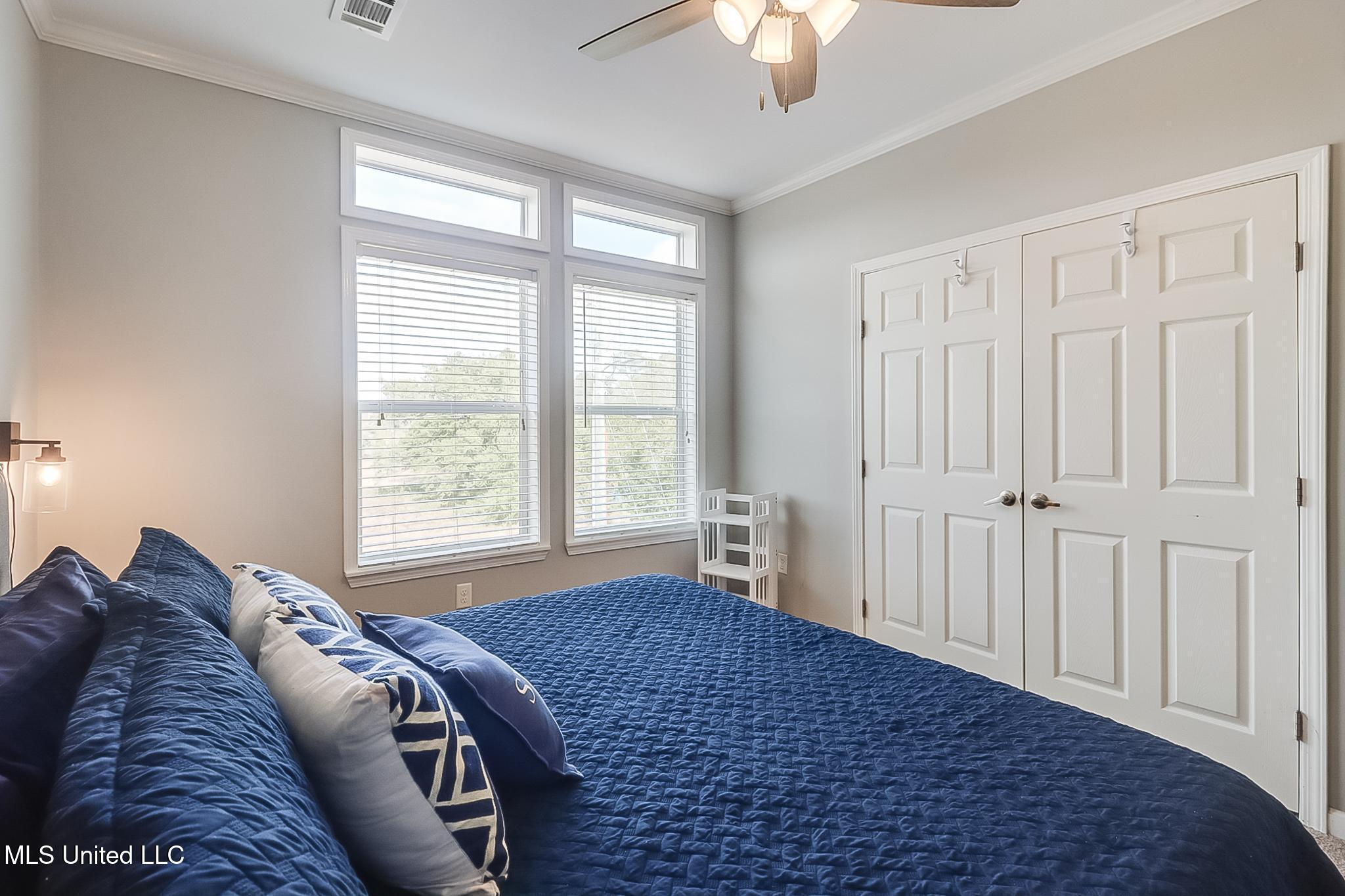1515 E Beach Boulevard Property Photo 13