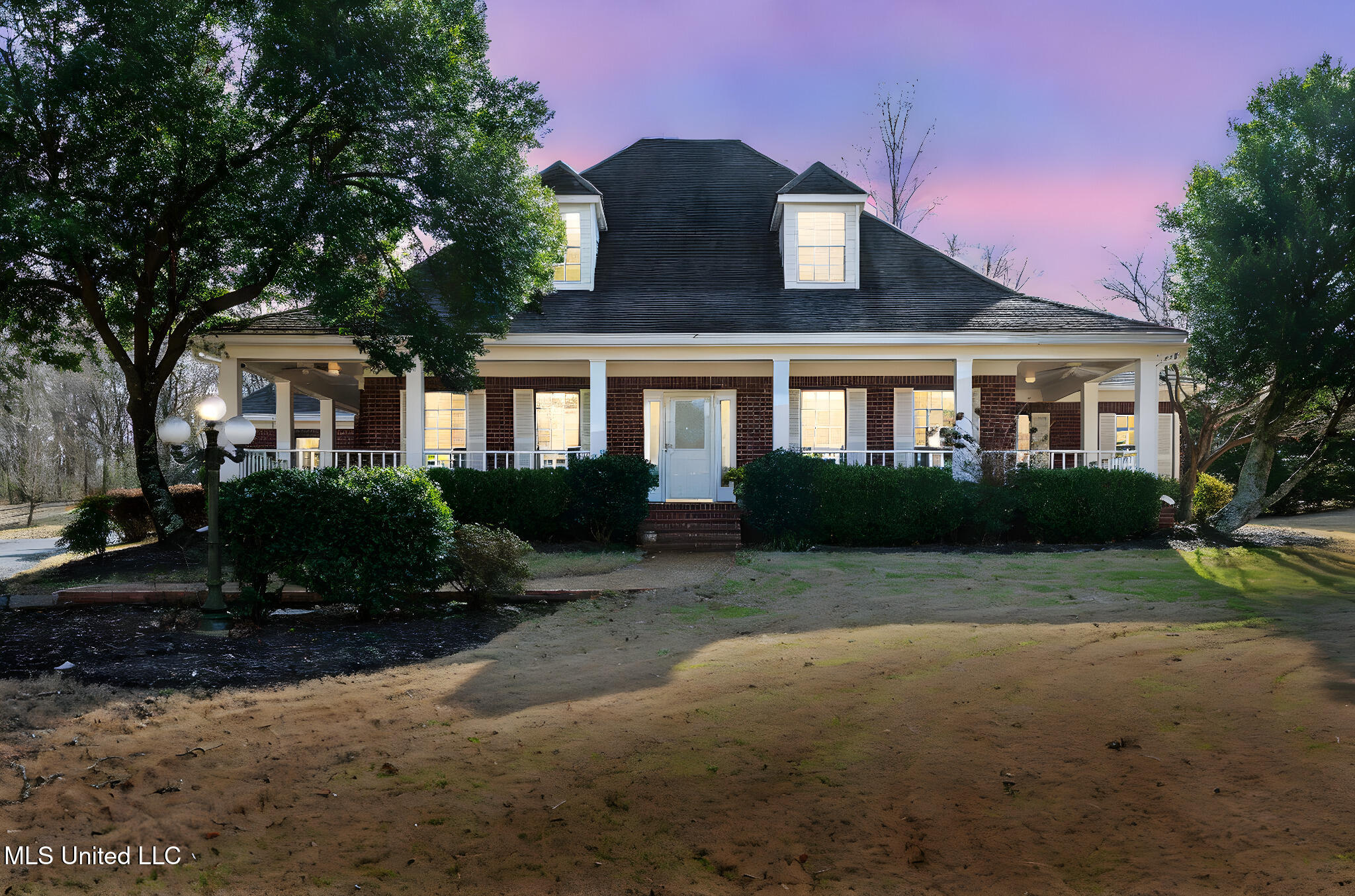 7885 Hunters Bend Cove Property Photo 2