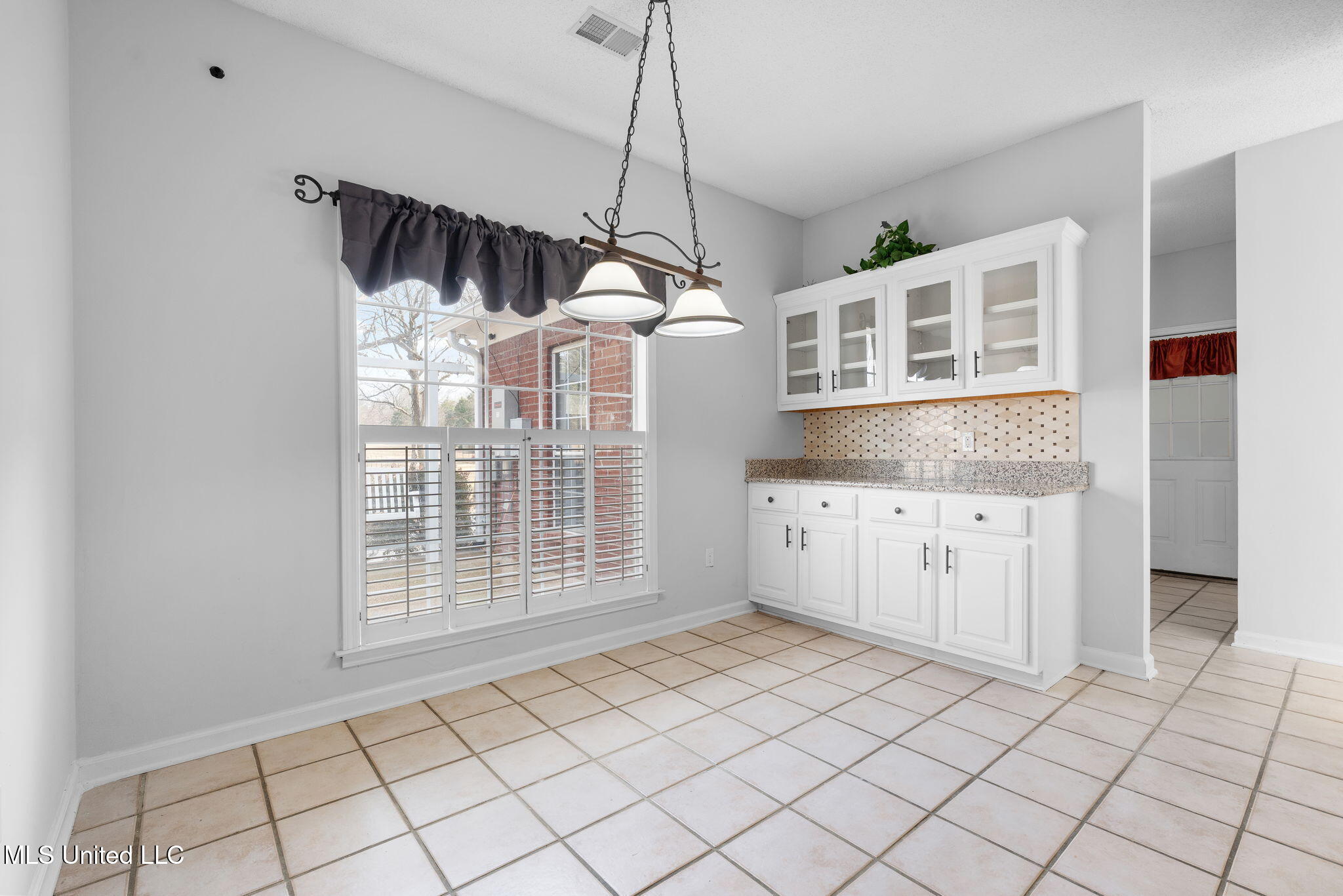 7885 Hunters Bend Cove Property Photo 16