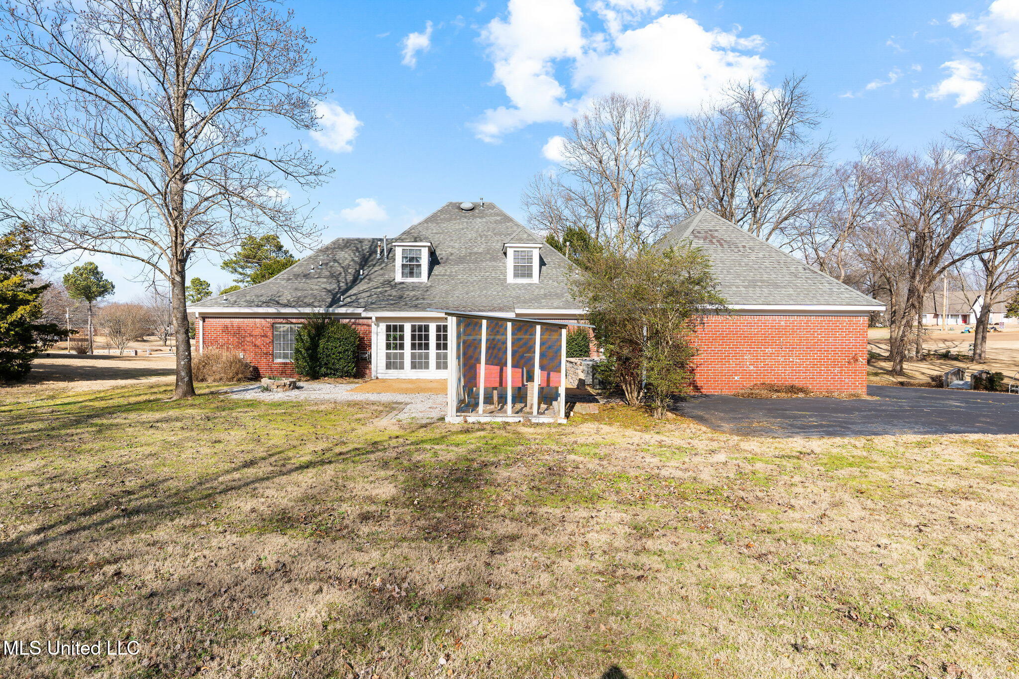 7885 Hunters Bend Cove Property Photo 40