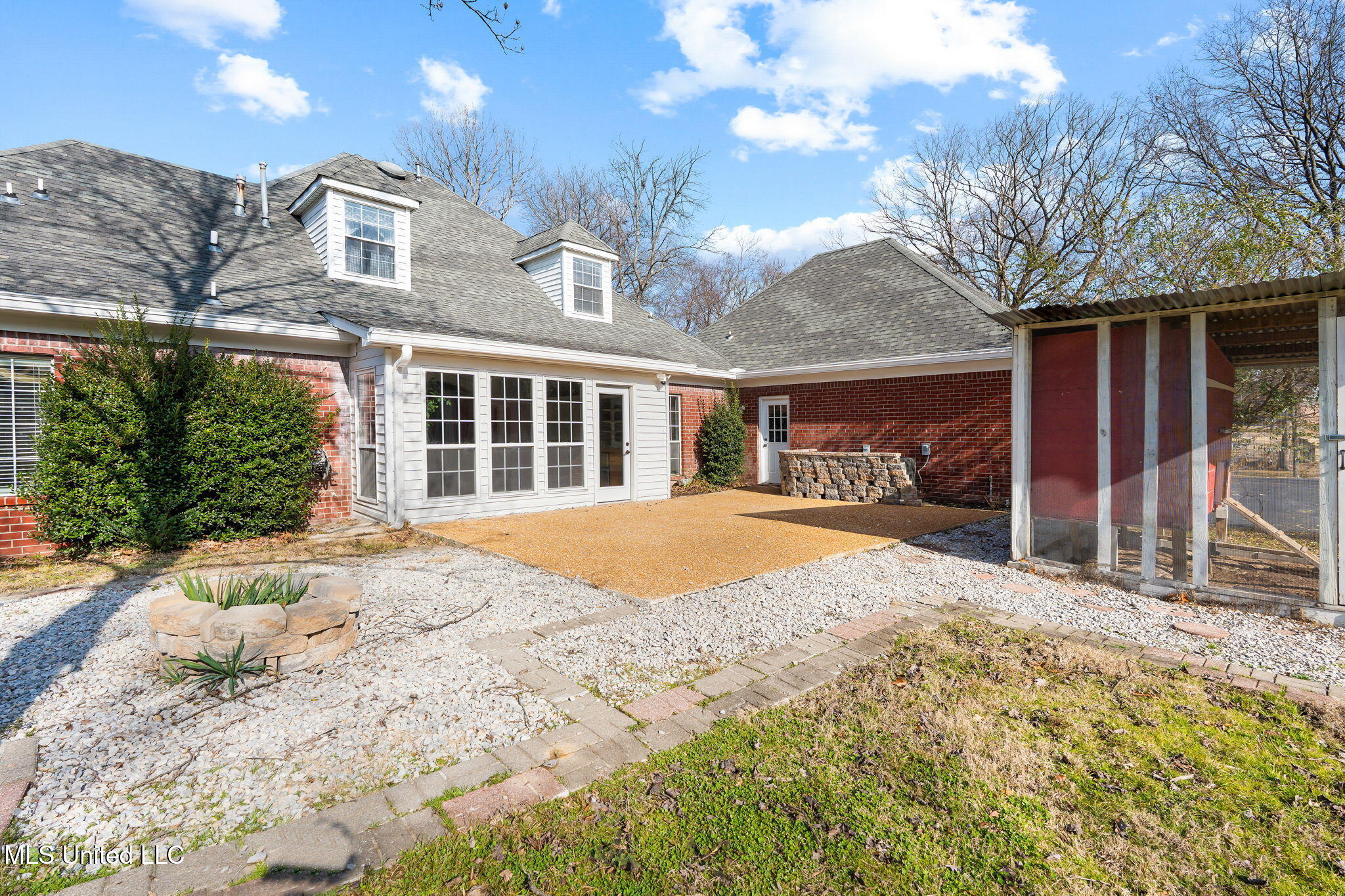 7885 Hunters Bend Cove Property Photo 42