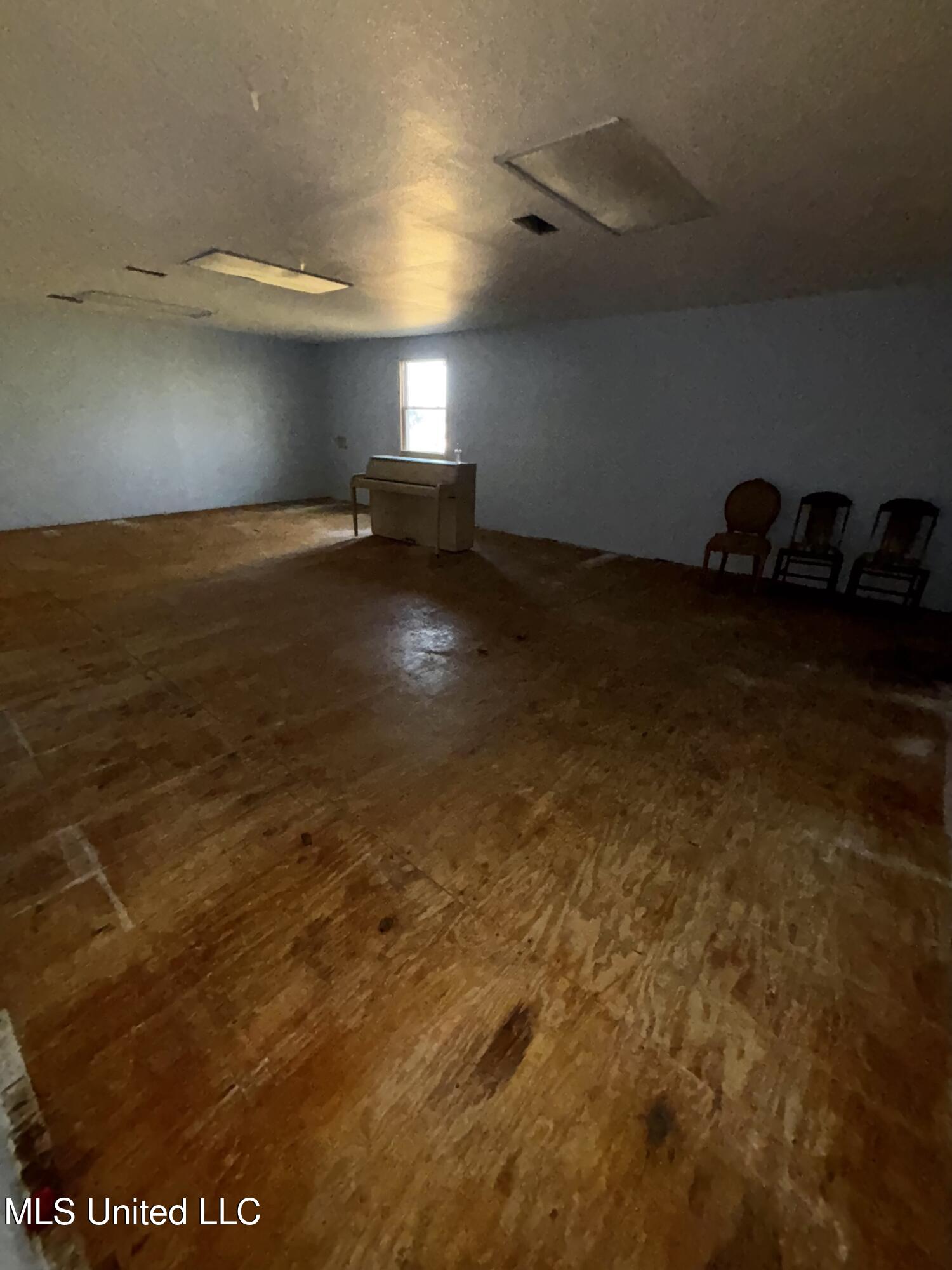 29 Agnew Street Property Photo 9
