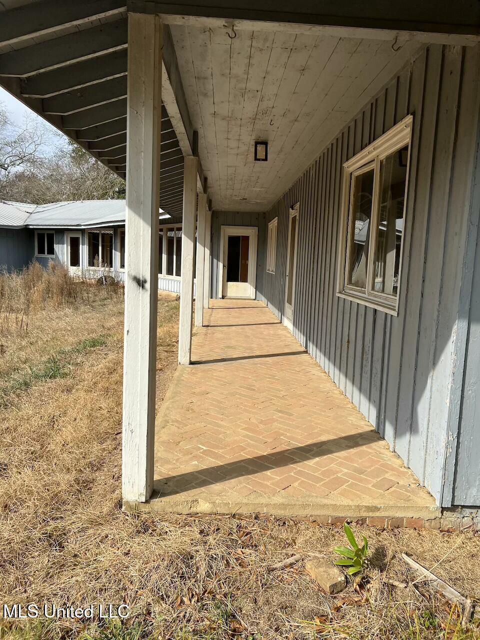 417 Boulevard Street Property Photo 6