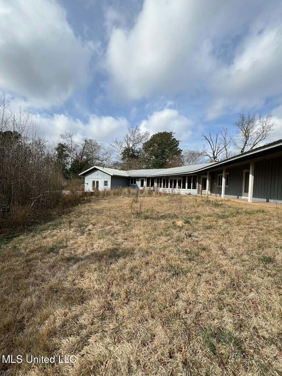 417 Boulevard Street Property Photo 8