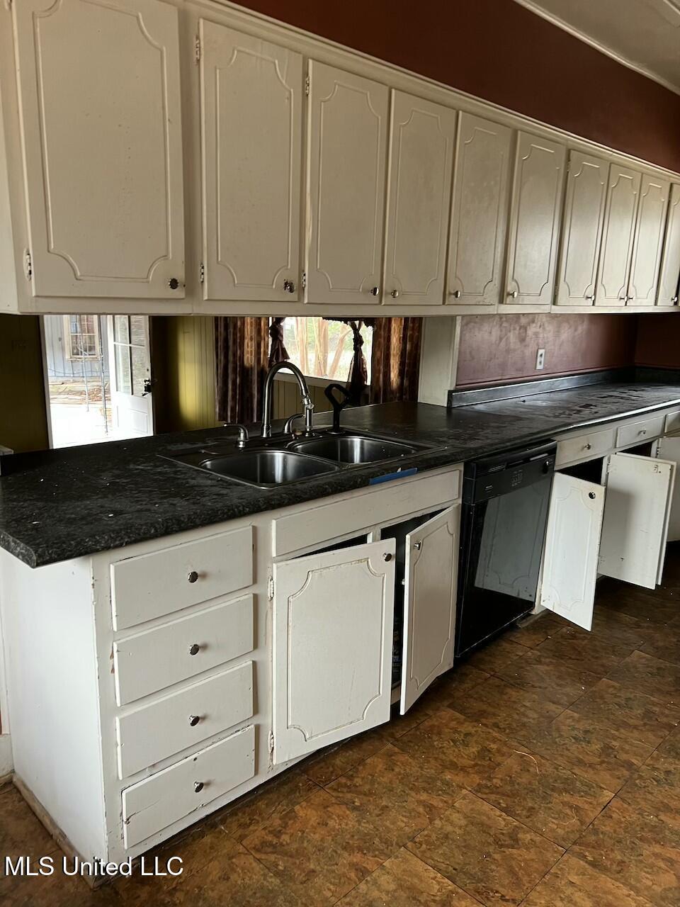 417 Boulevard Street Property Photo 14