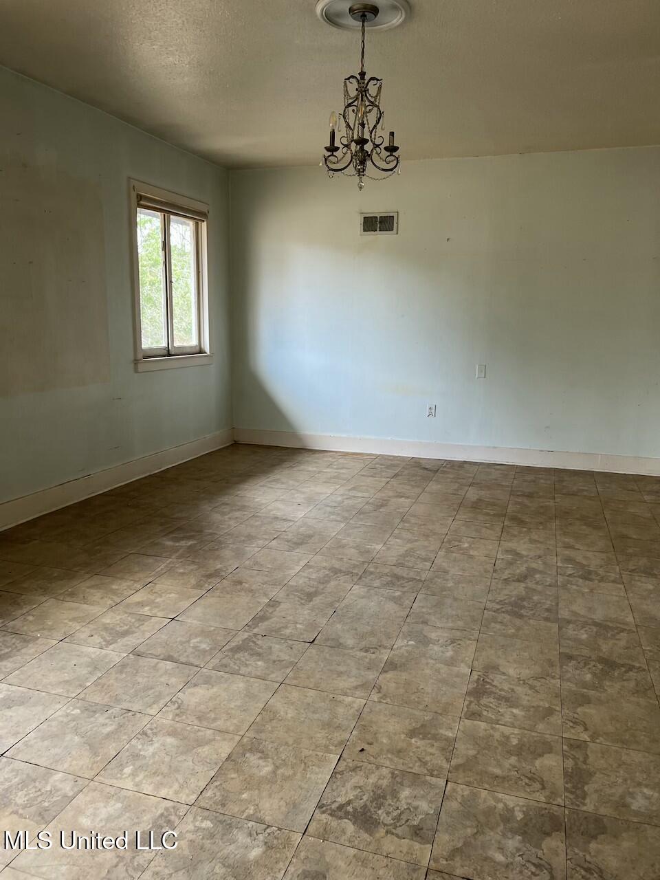 417 Boulevard Street Property Photo 24