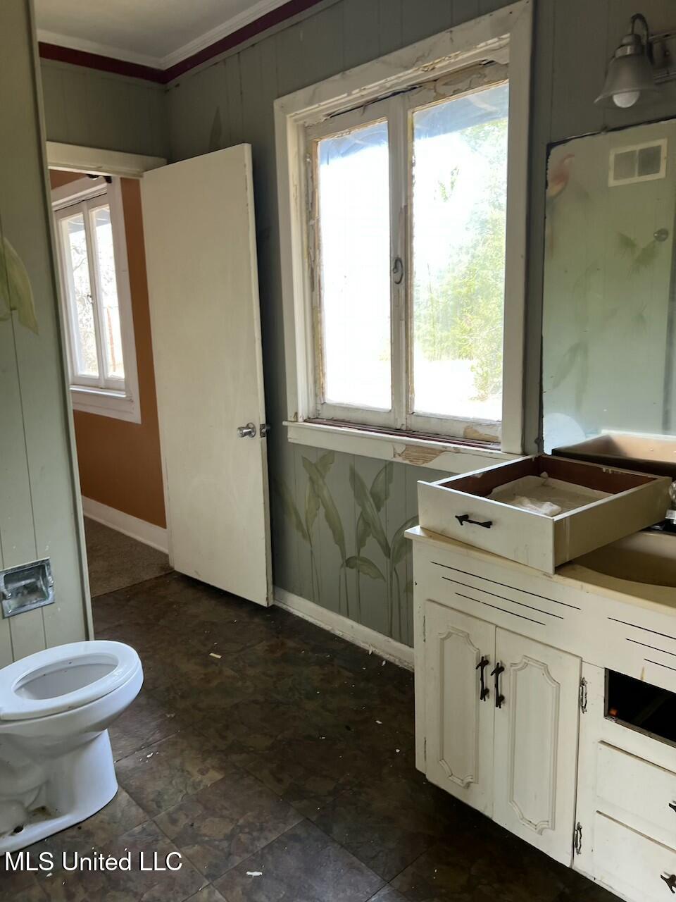 417 Boulevard Street Property Photo 30
