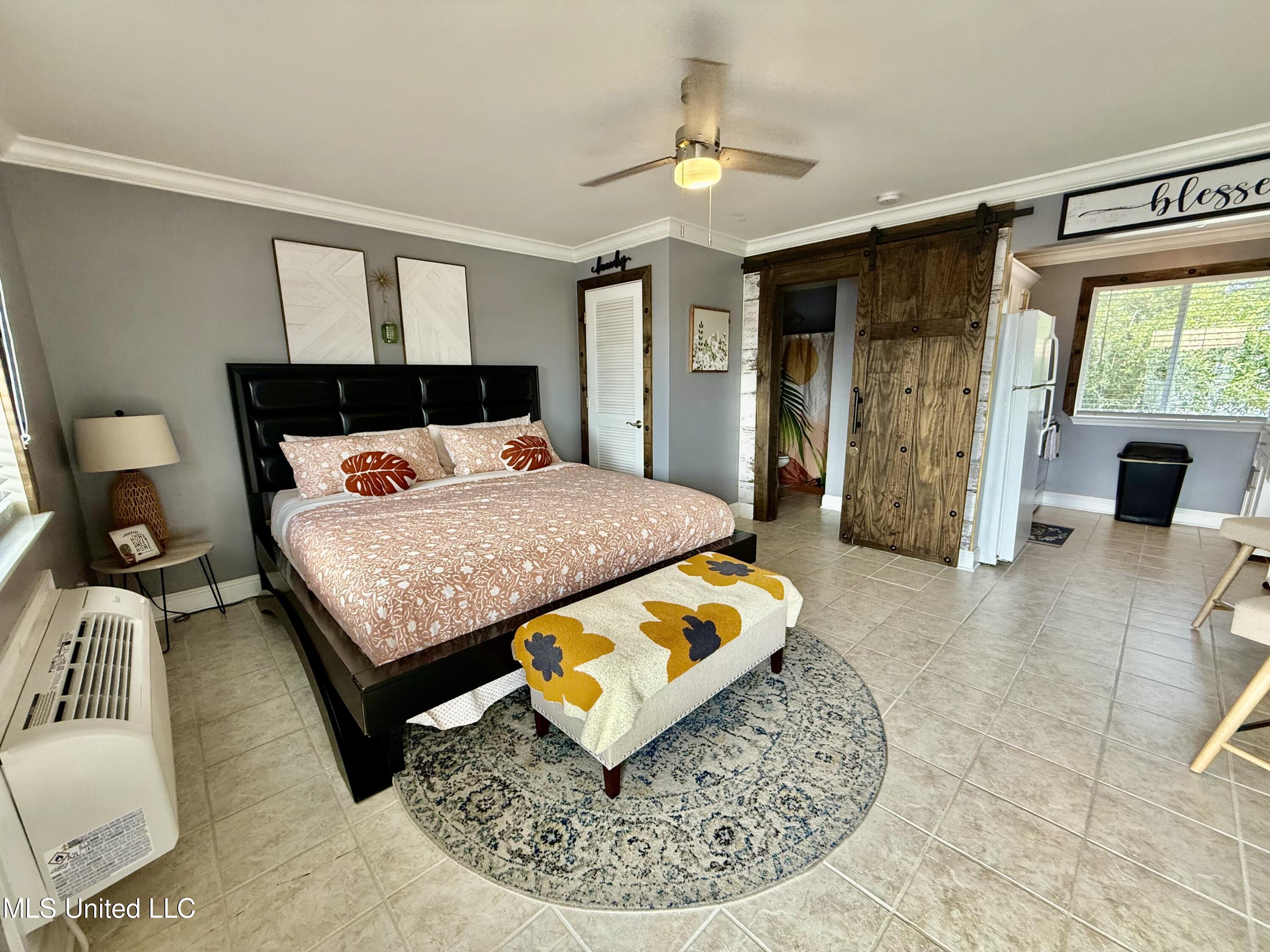 1664 Beach Boulevard Property Photo 4