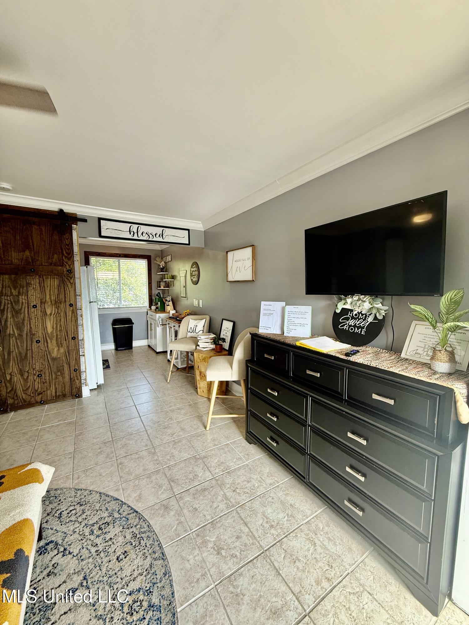 1664 Beach Boulevard Property Photo 8