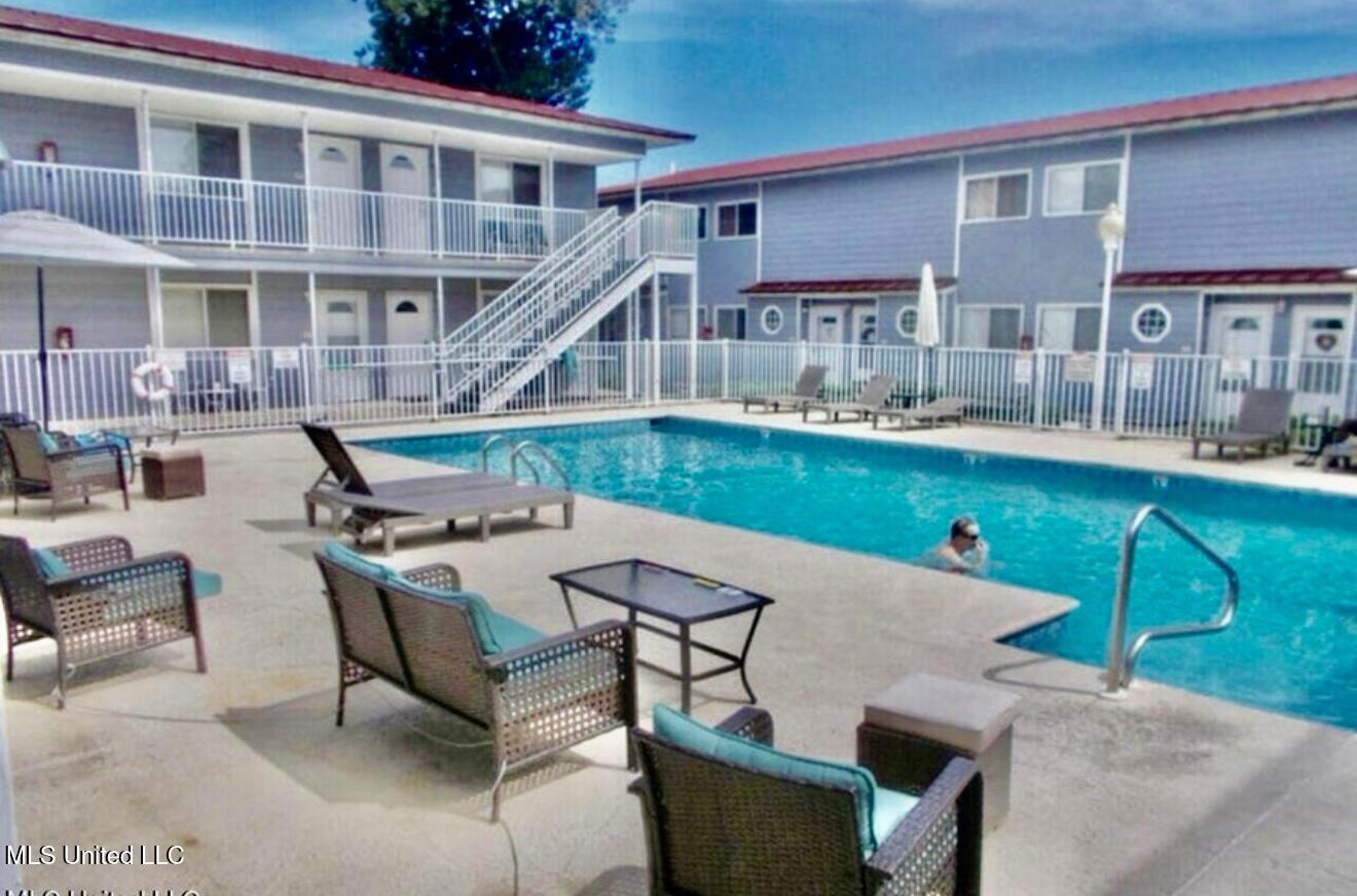 1664 Beach Boulevard Property Photo 18