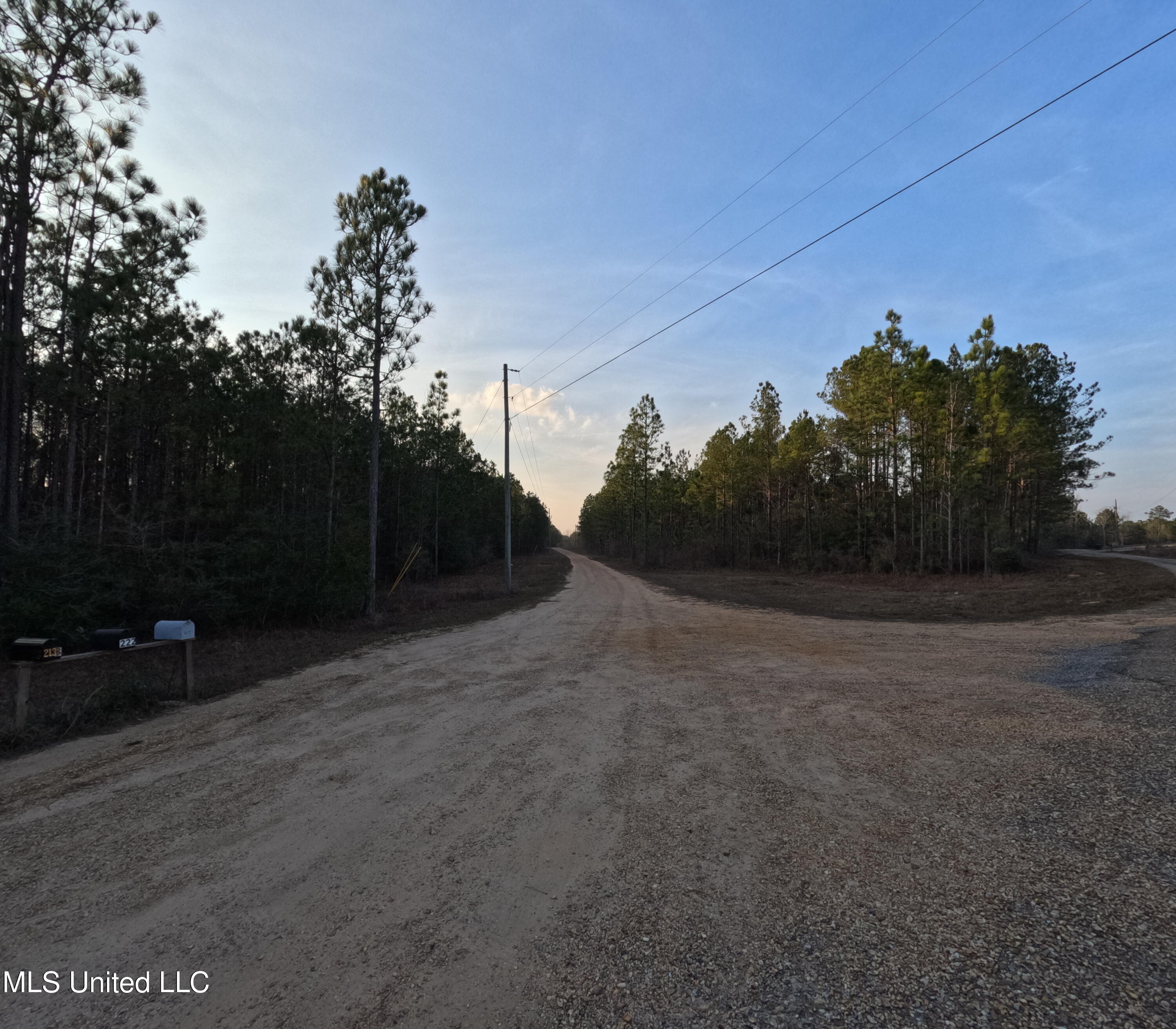 S County Line Road Property Photo 43