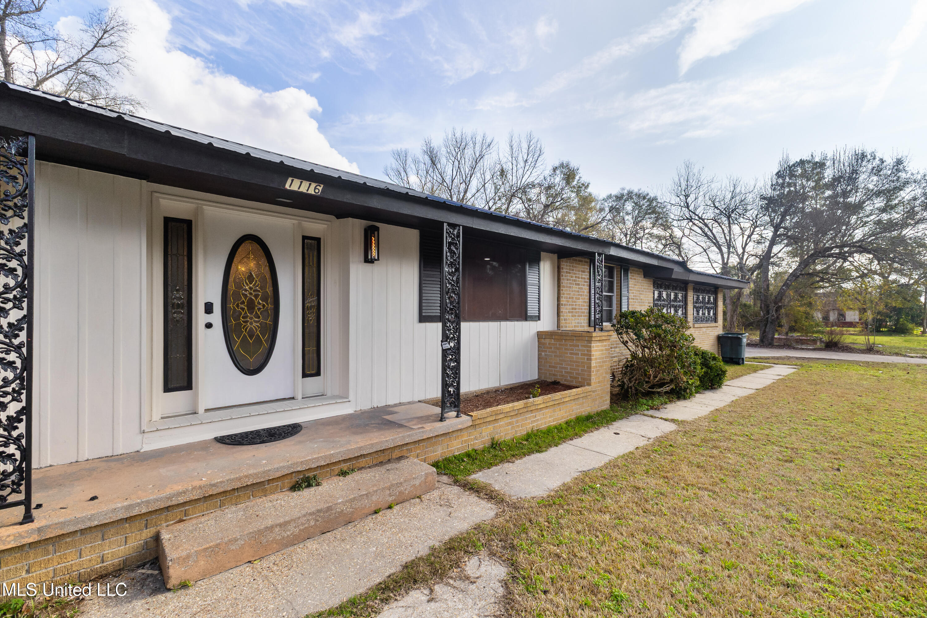 1116 West Avenue Property Photo 5