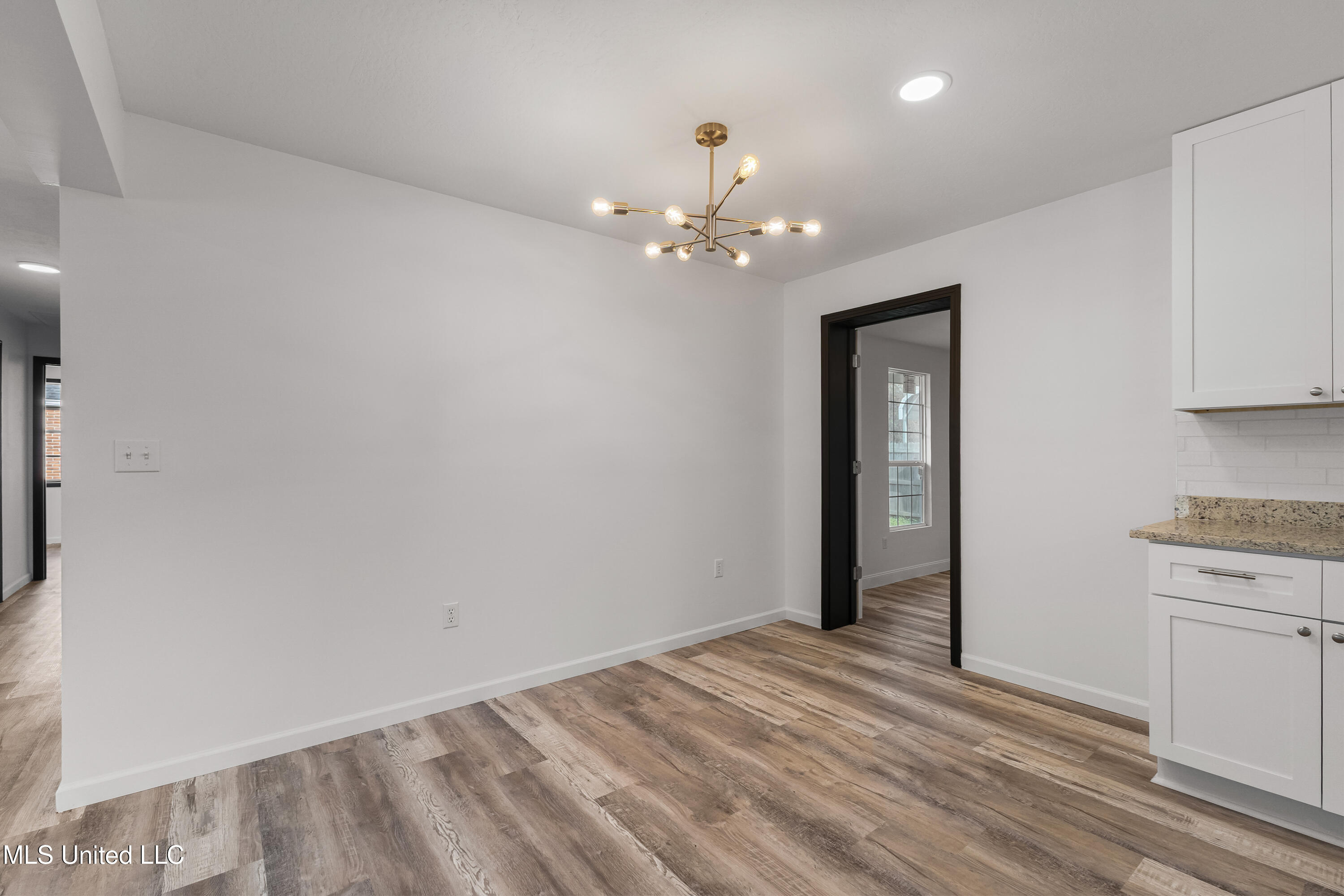 1116 West Avenue Property Photo 10