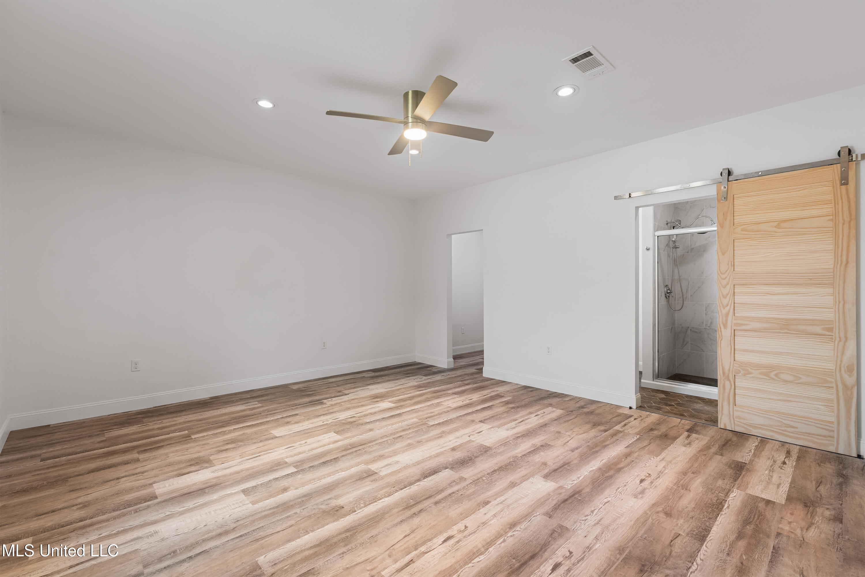 1116 West Avenue Property Photo 18
