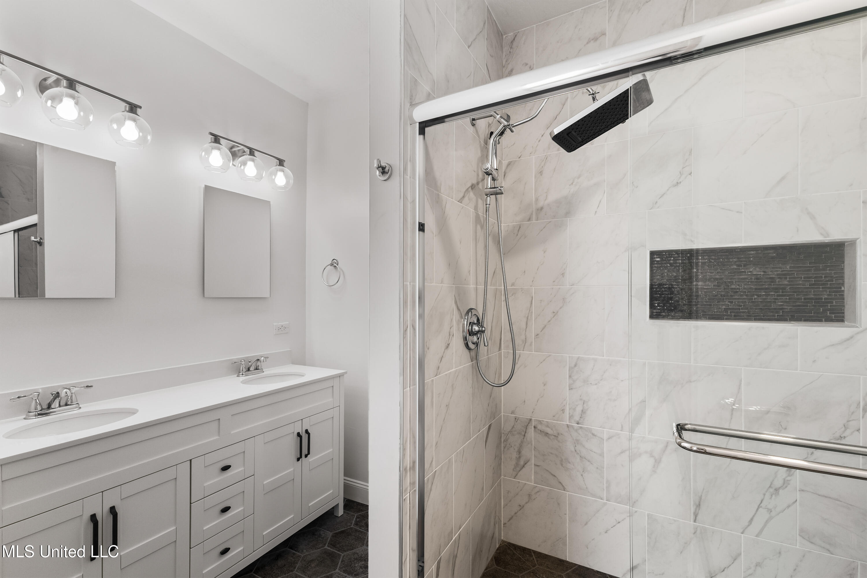 1116 West Avenue Property Photo 21