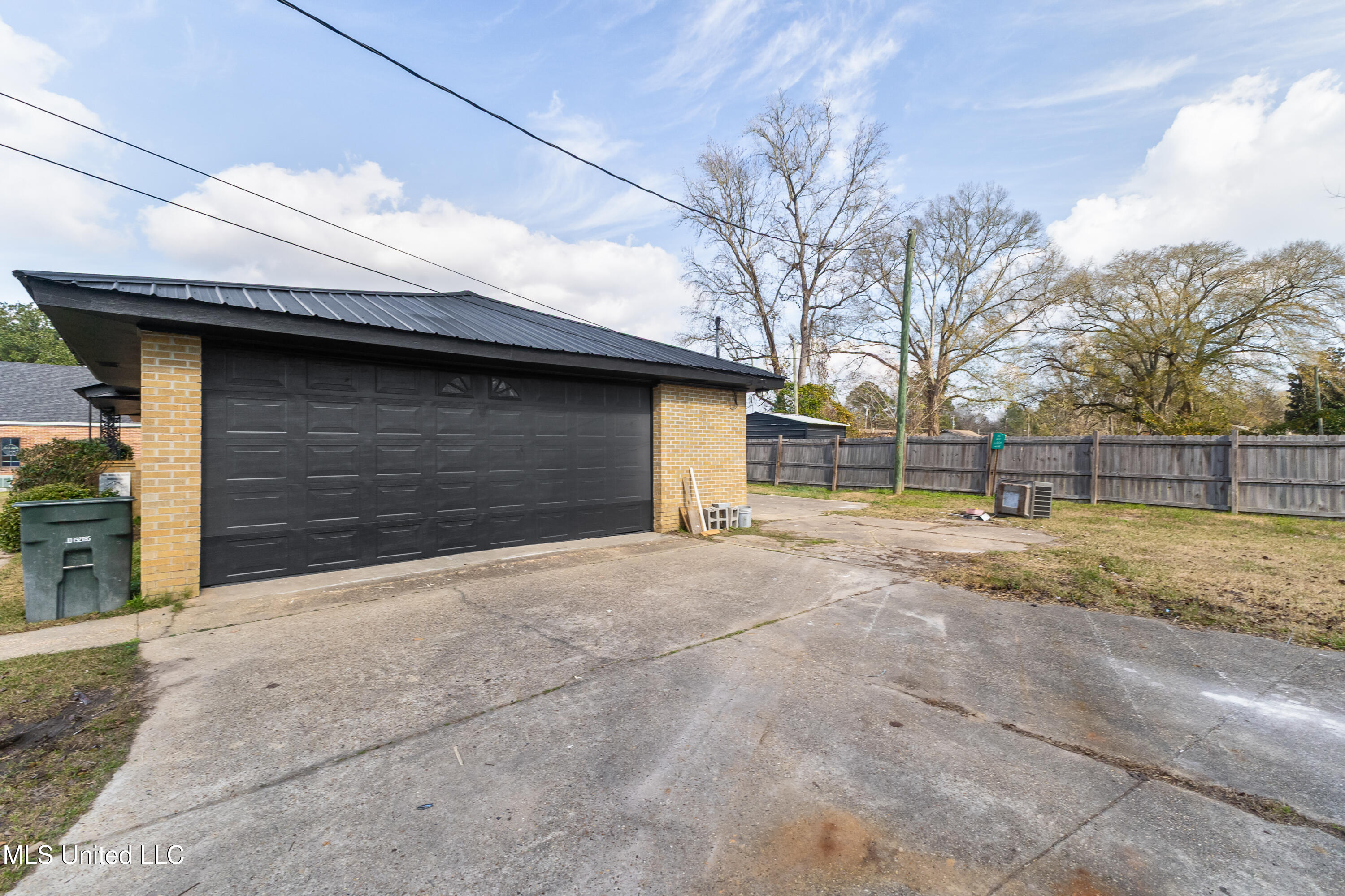 1116 West Avenue Property Photo 34