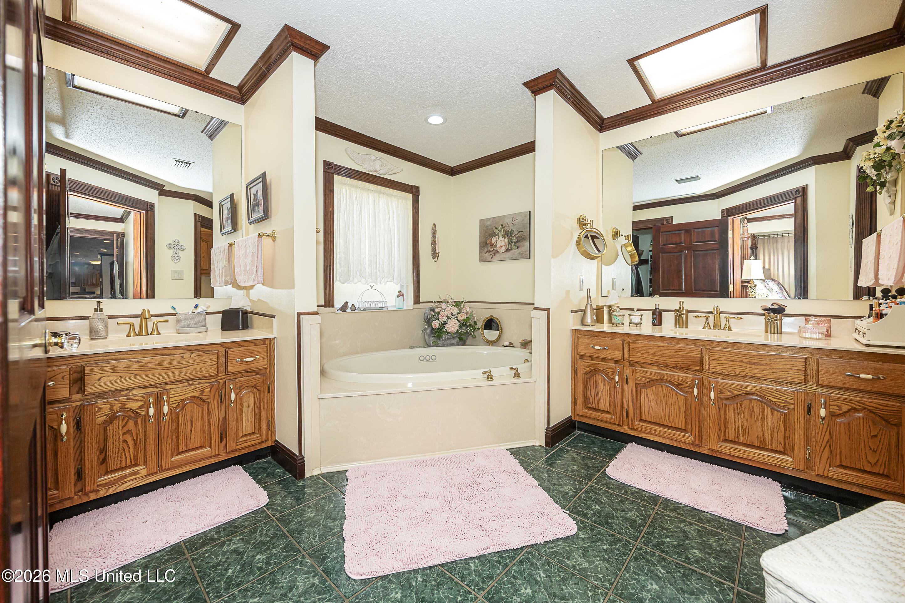 7201 Bentwood Drive Property Photo 40